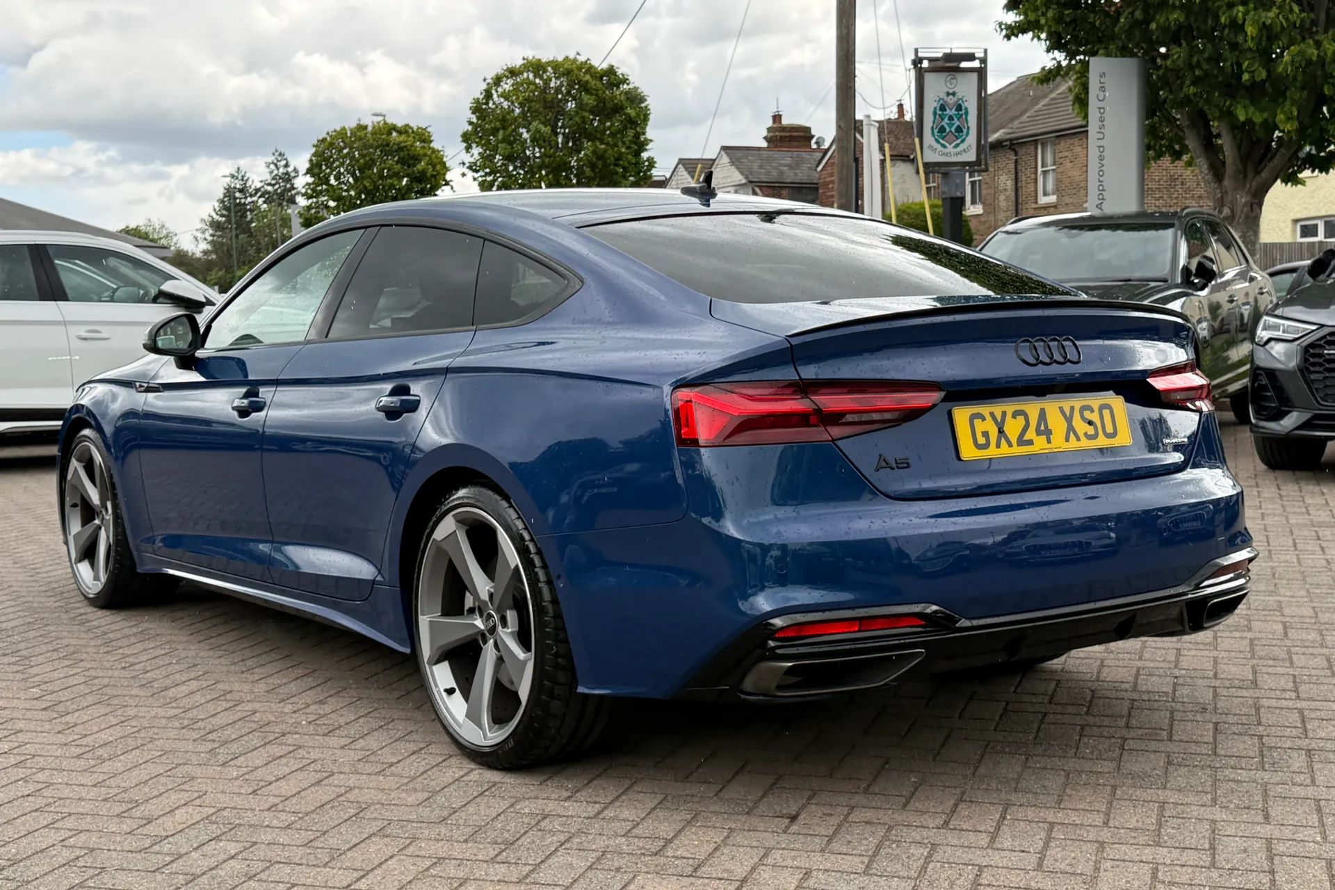 Audi A5 thumbnail image number 36