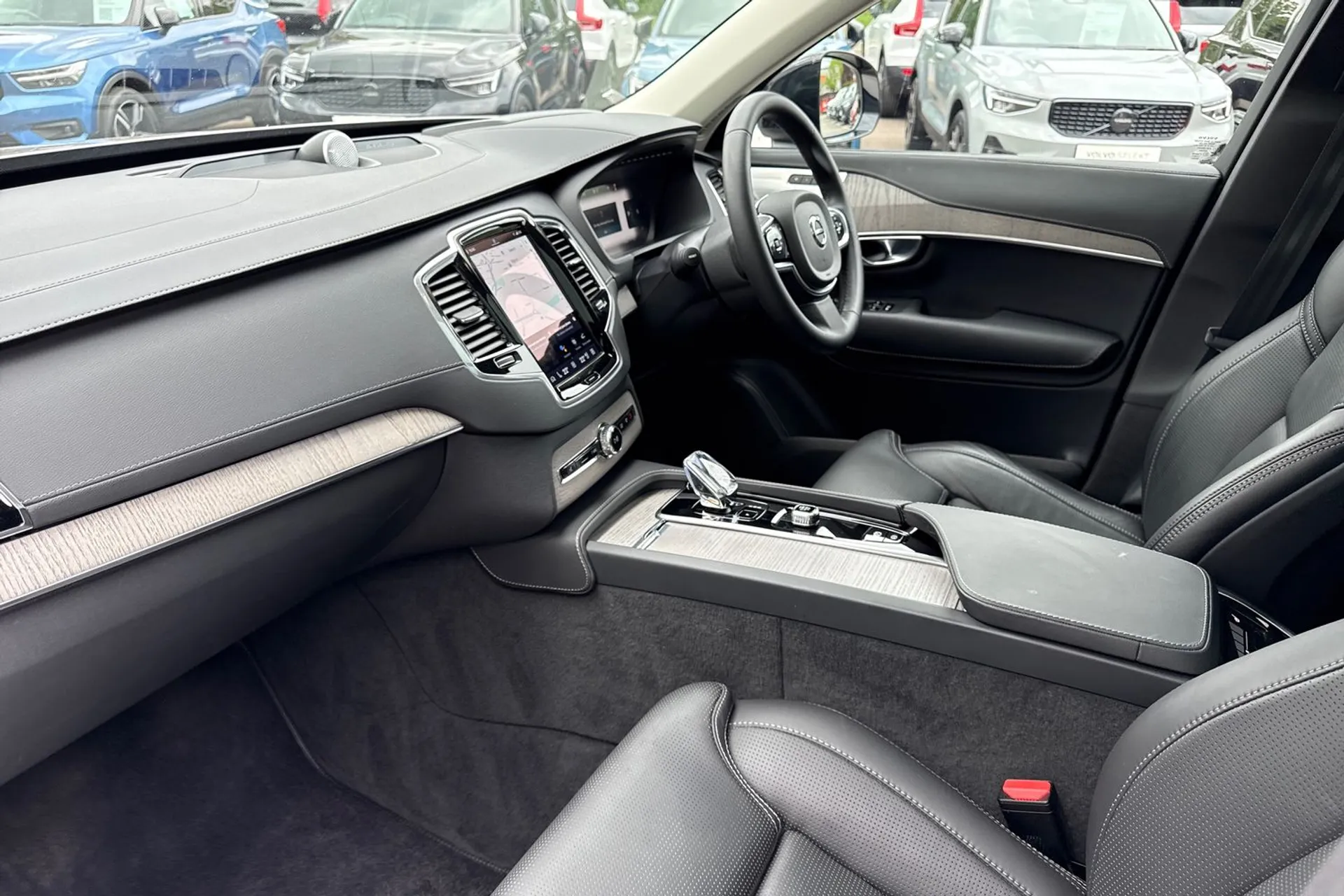Volvo XC90 thumbnail image number 27