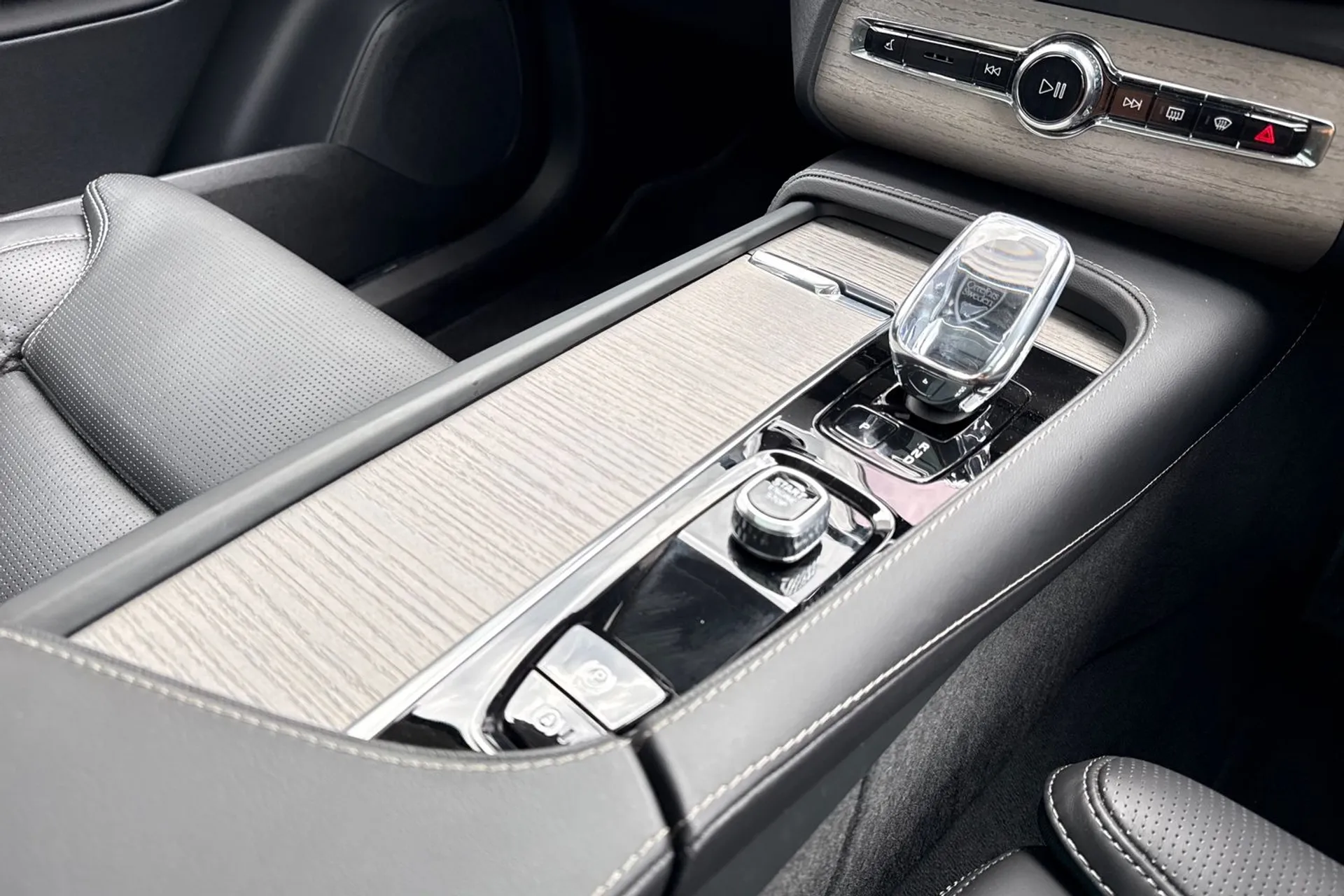 Volvo XC90 thumbnail image number 44