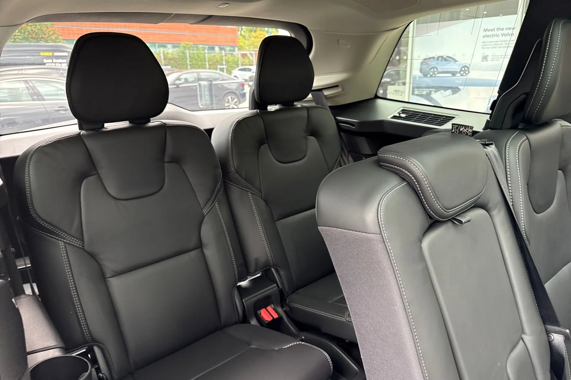 Volvo XC90 thumbnail image number 8