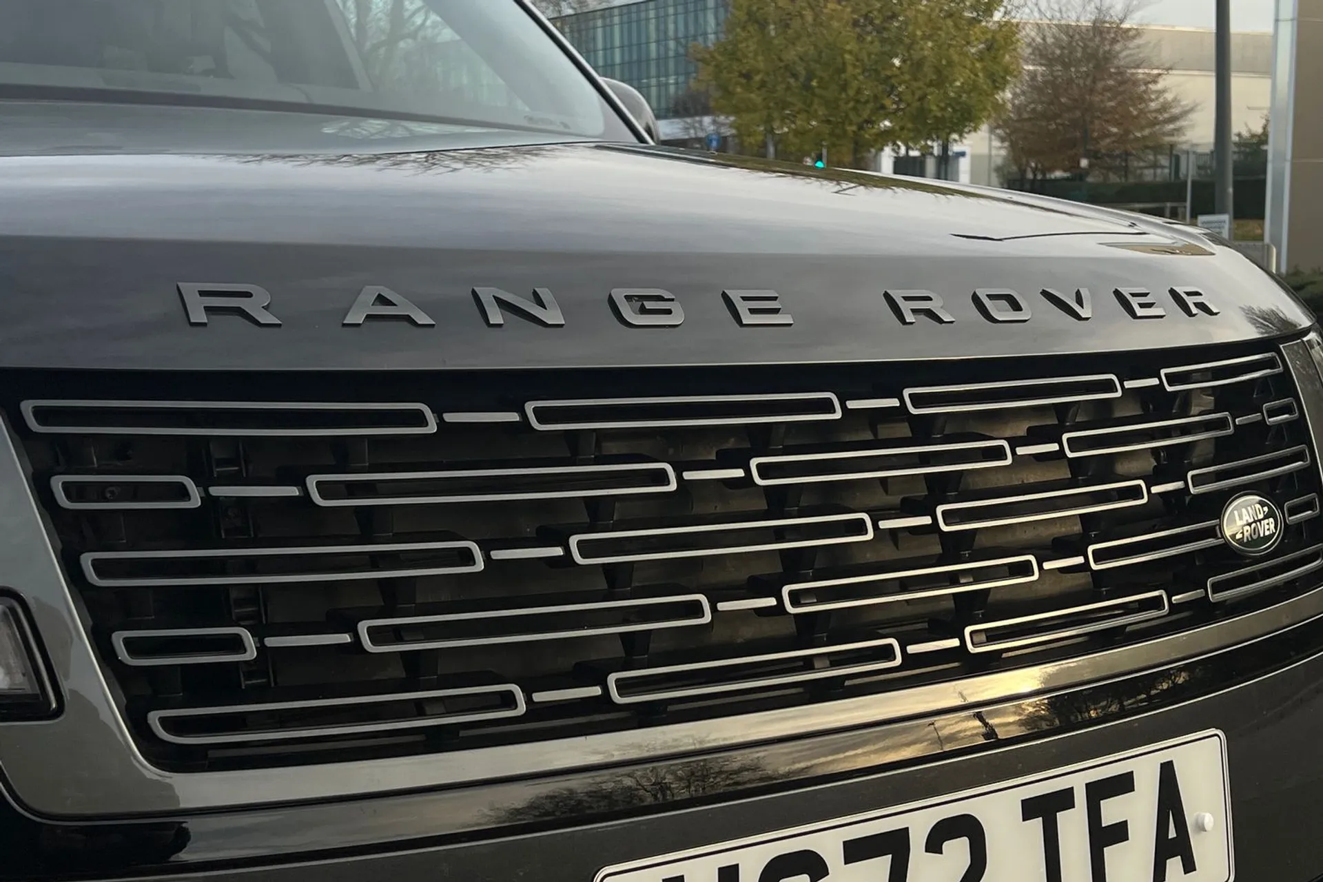 LAND ROVER RANGE ROVER thumbnail image number 18