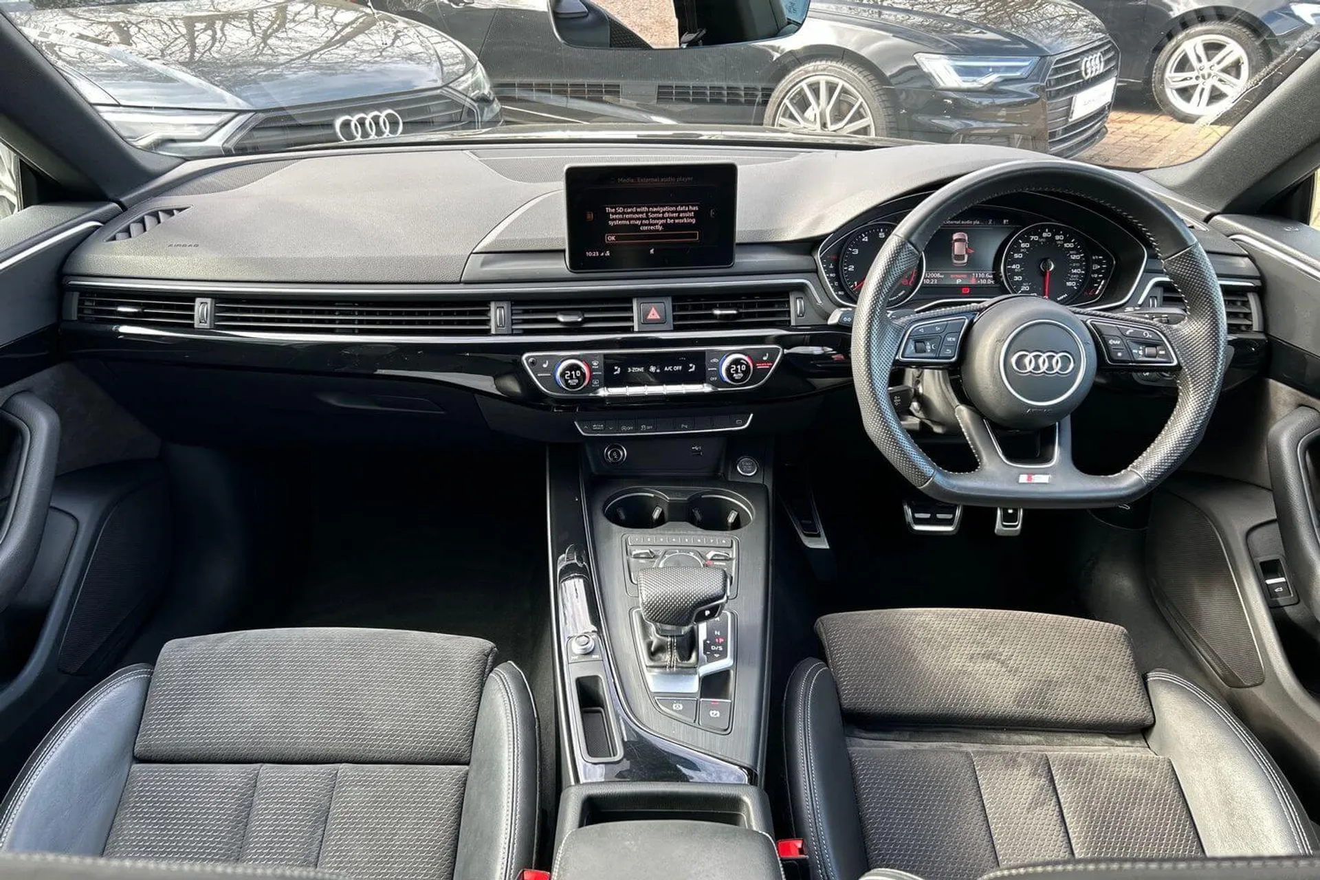Audi A5 thumbnail image number 4