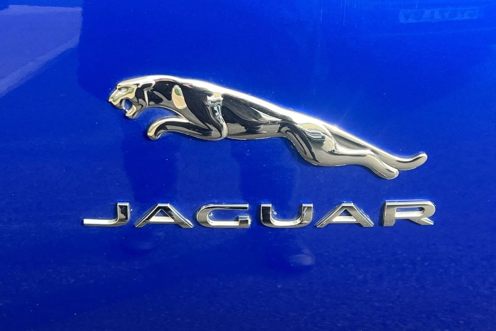 Jaguar I-PACE thumbnail image number 58