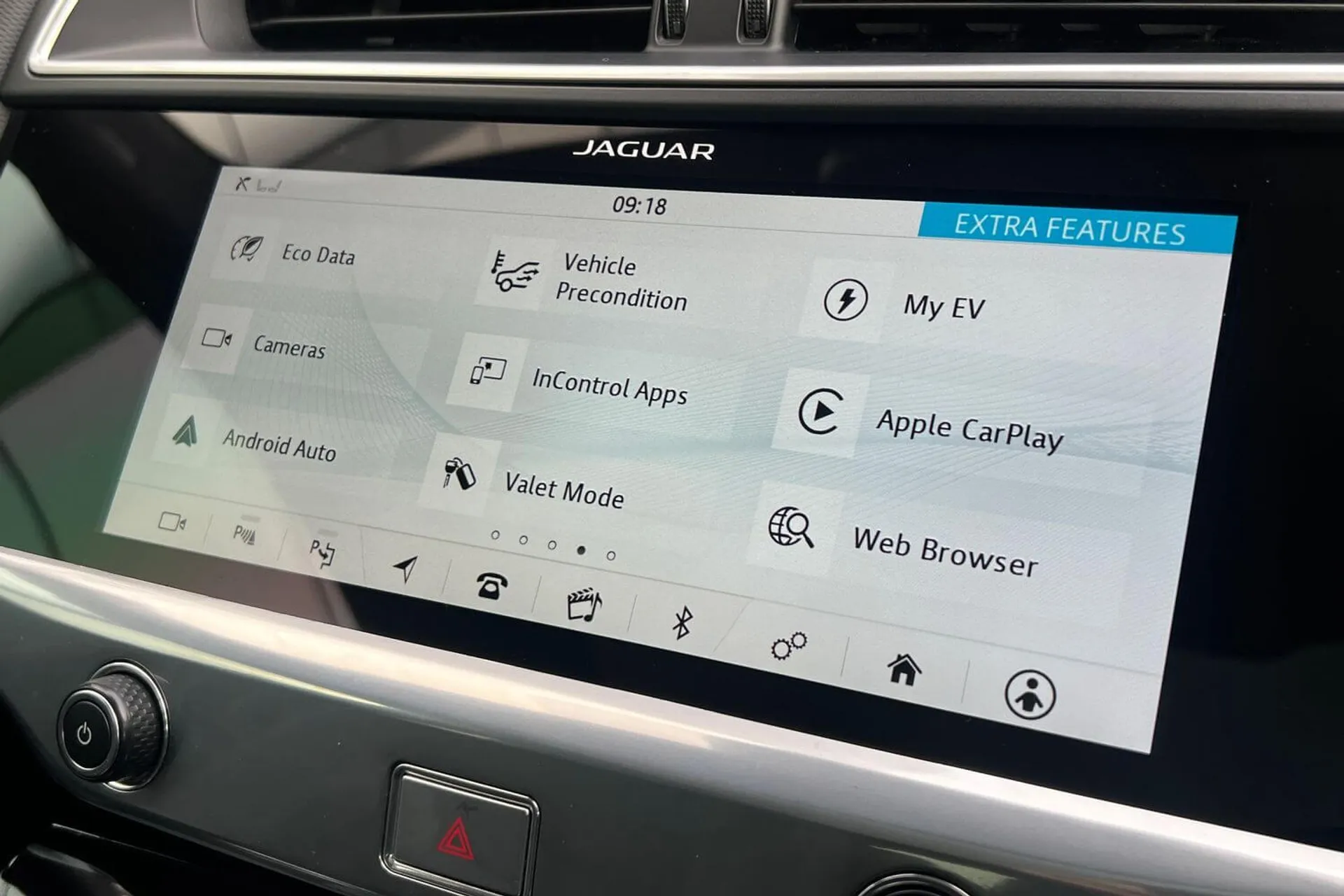 Jaguar I-PACE thumbnail image number 61