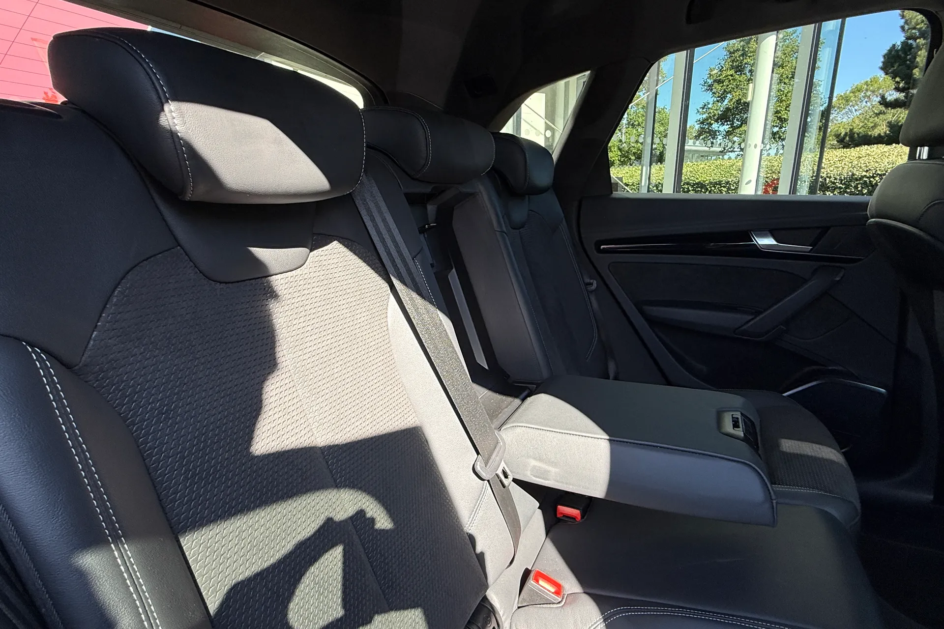 Audi Q5 thumbnail image number 27