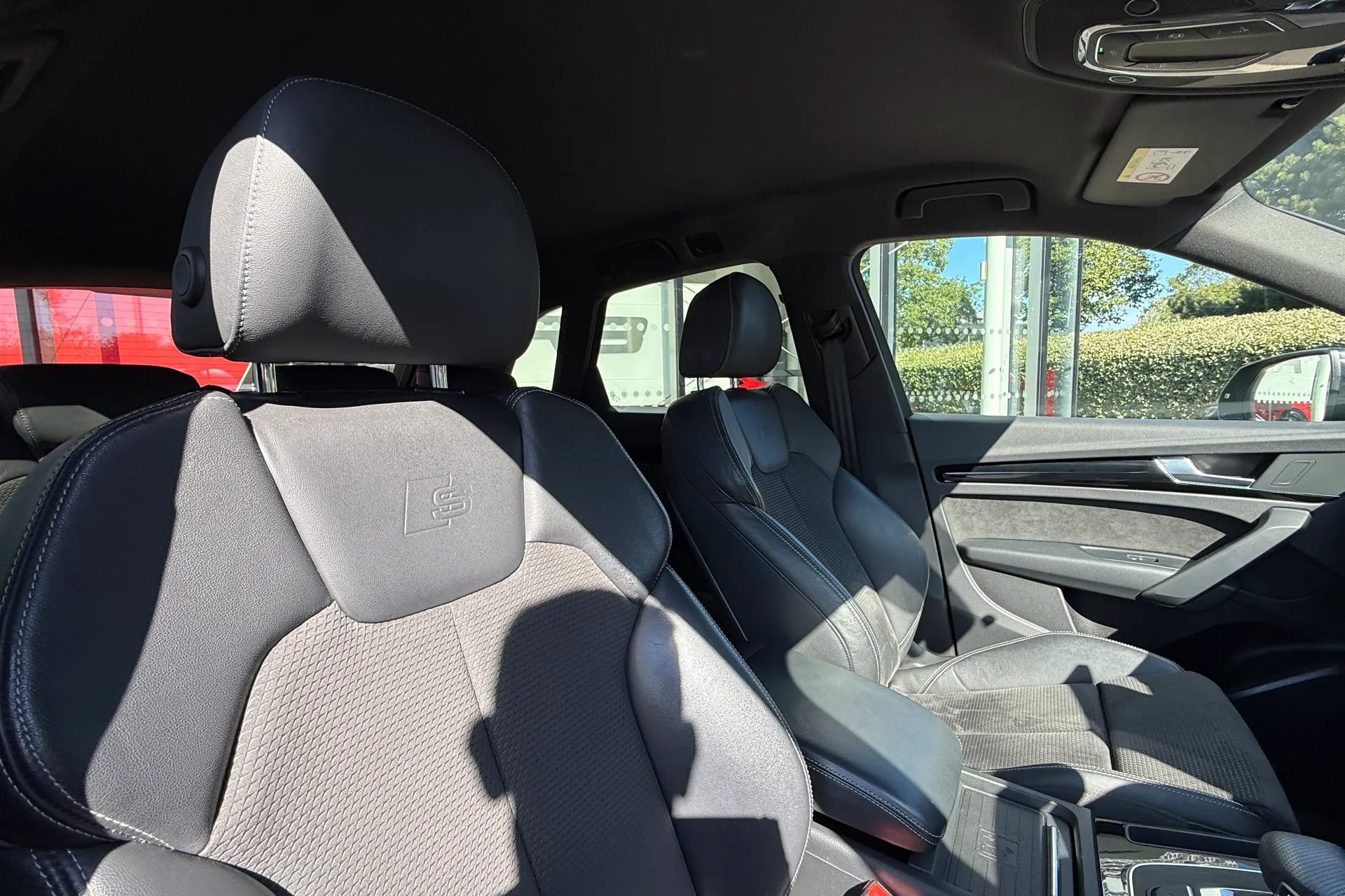 Audi Q5 thumbnail image number 34