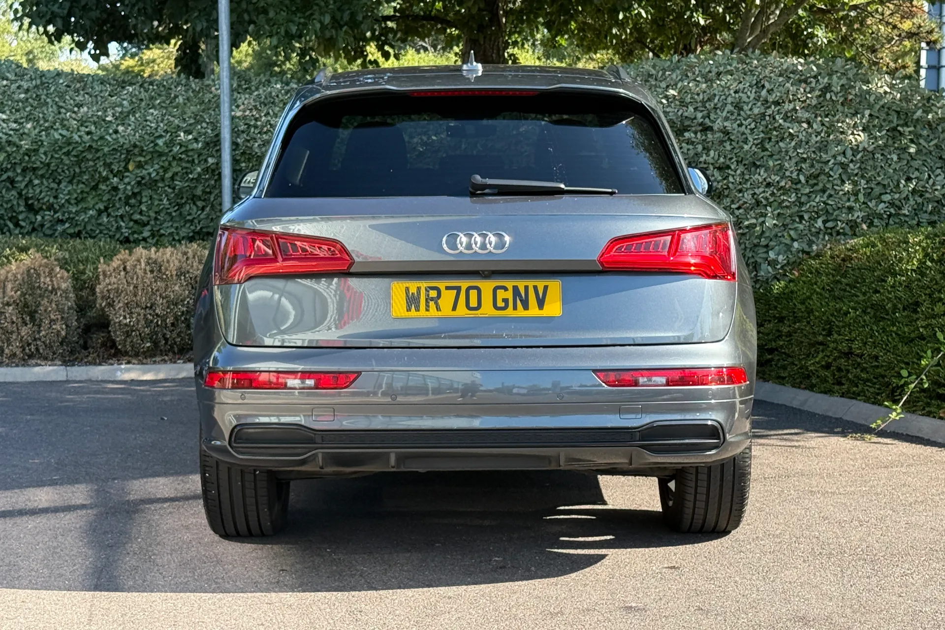 Audi Q5 thumbnail image number 16