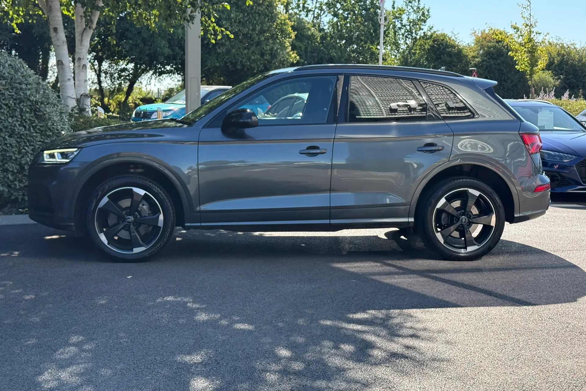 Audi Q5 thumbnail image number 41