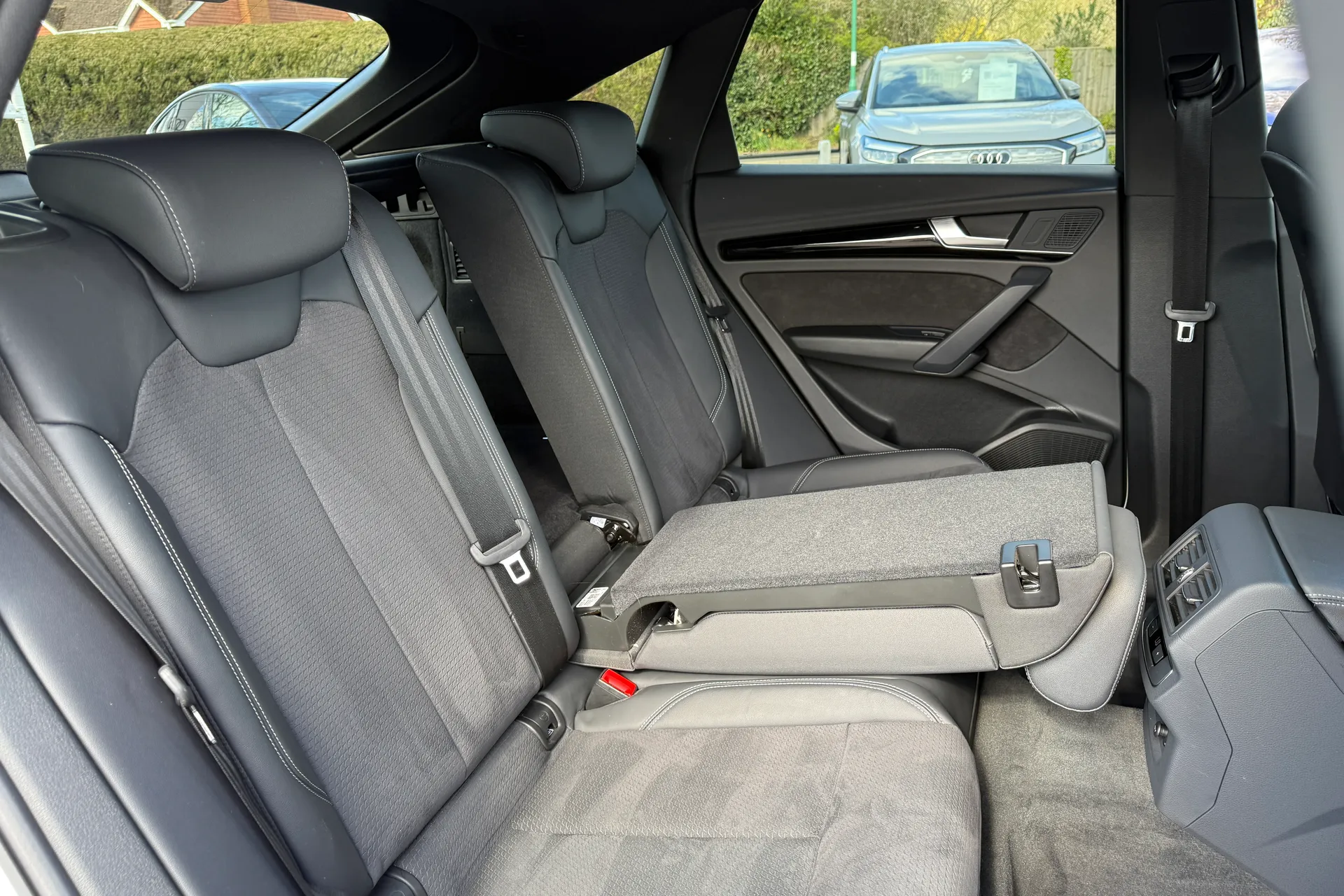 Audi Q5 thumbnail image number 49
