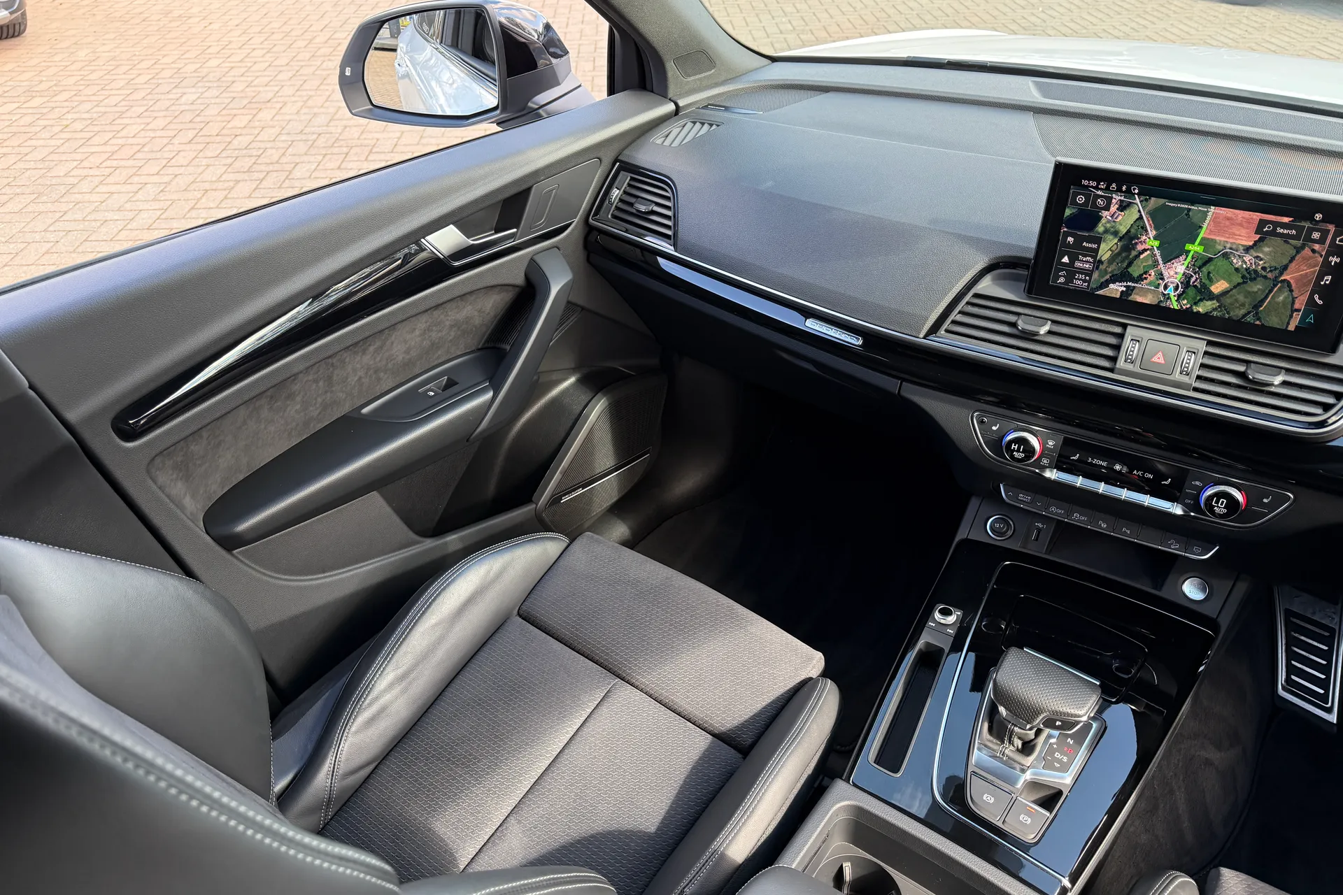 Audi Q5 thumbnail image number 41