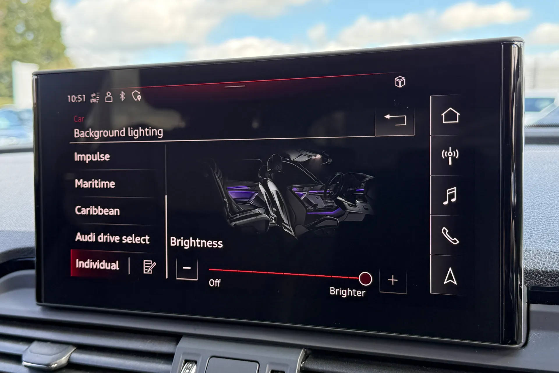 Audi Q5 thumbnail image number 12