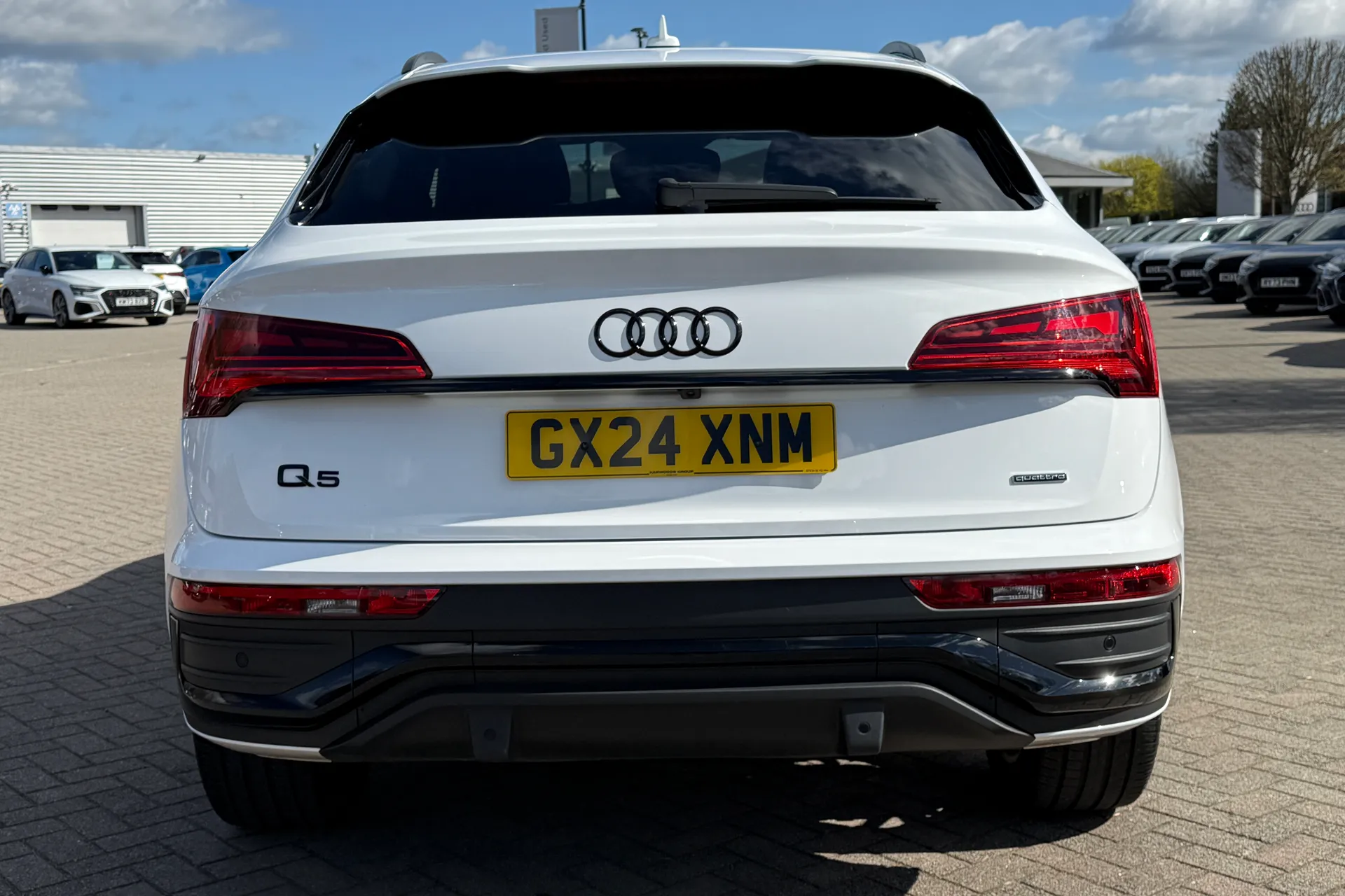 Audi Q5 thumbnail image number 35