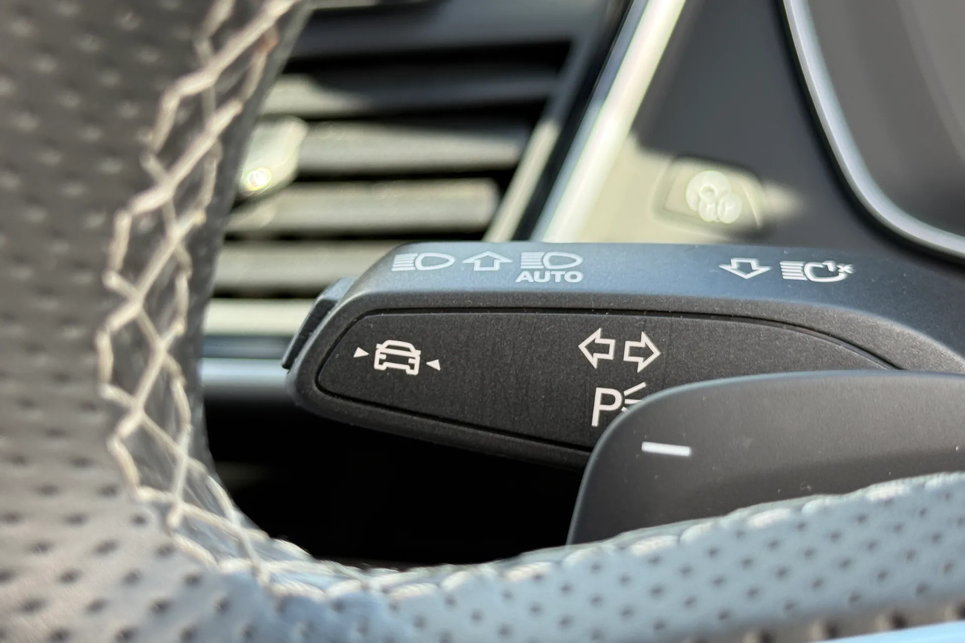 Audi Q5 thumbnail image number 20