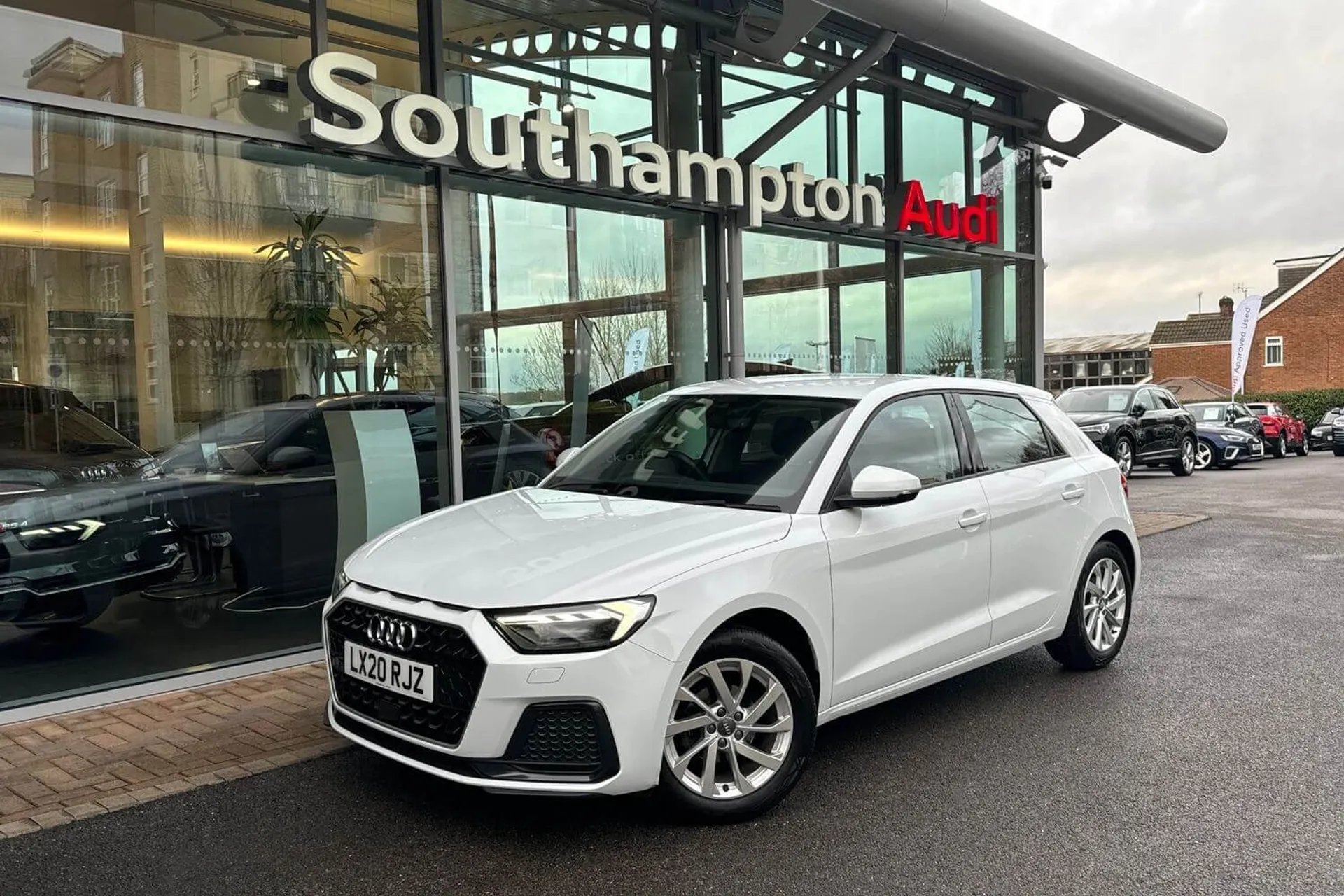 Audi A1 thumbnail image number 9