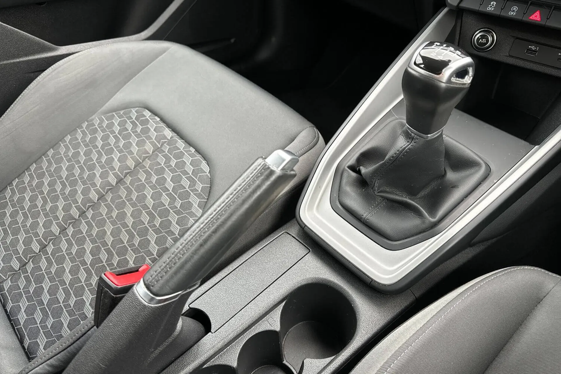 Audi A1 thumbnail image number 41