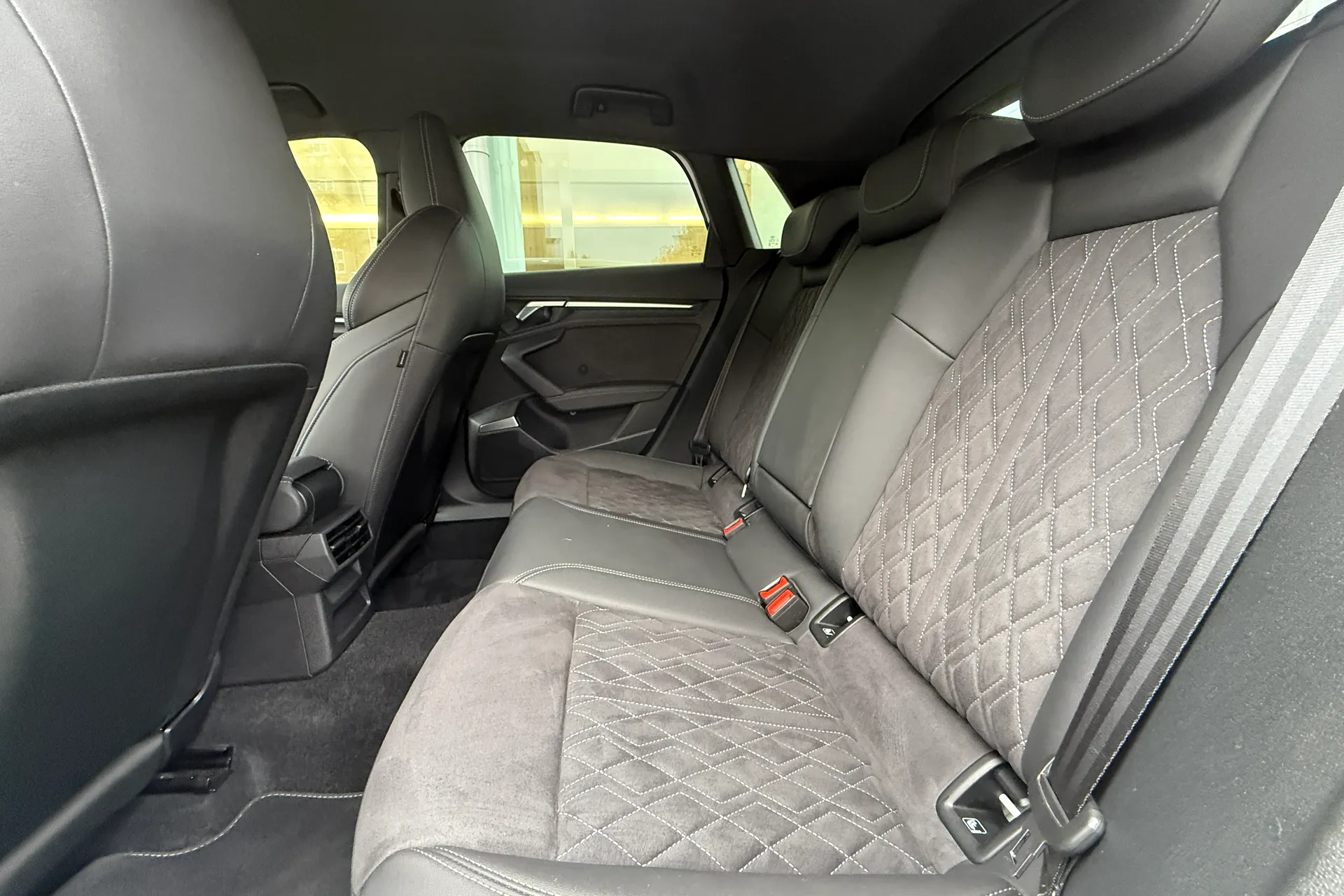 Audi A3 thumbnail image number 58