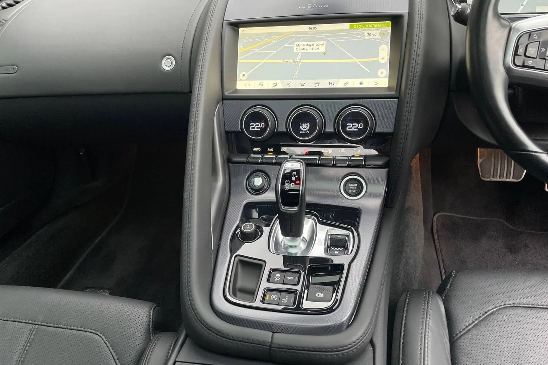 Jaguar F-TYPE thumbnail image number 35