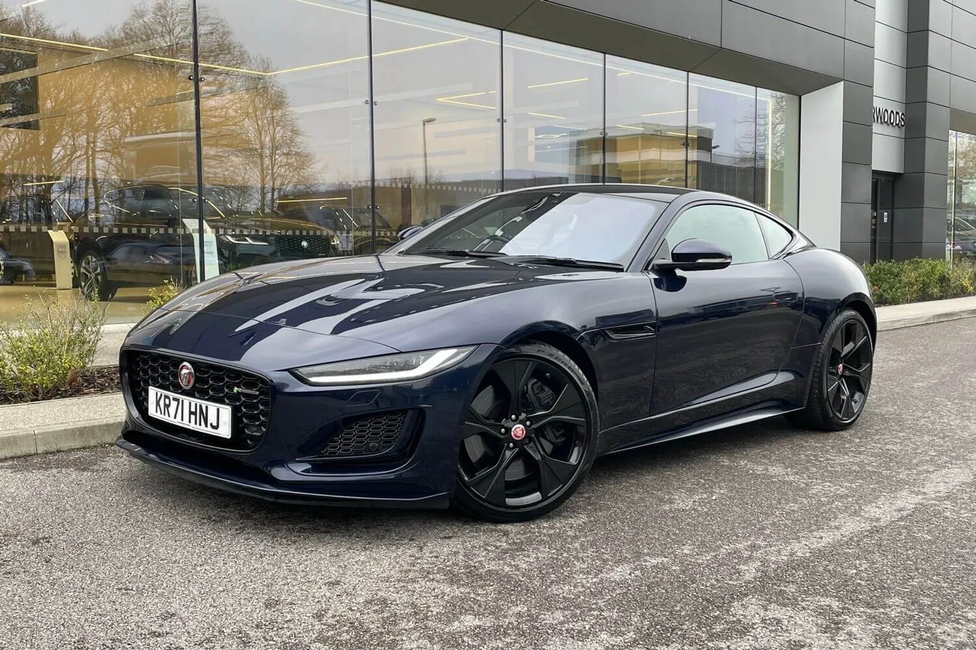 Jaguar F-TYPE thumbnail image number 12