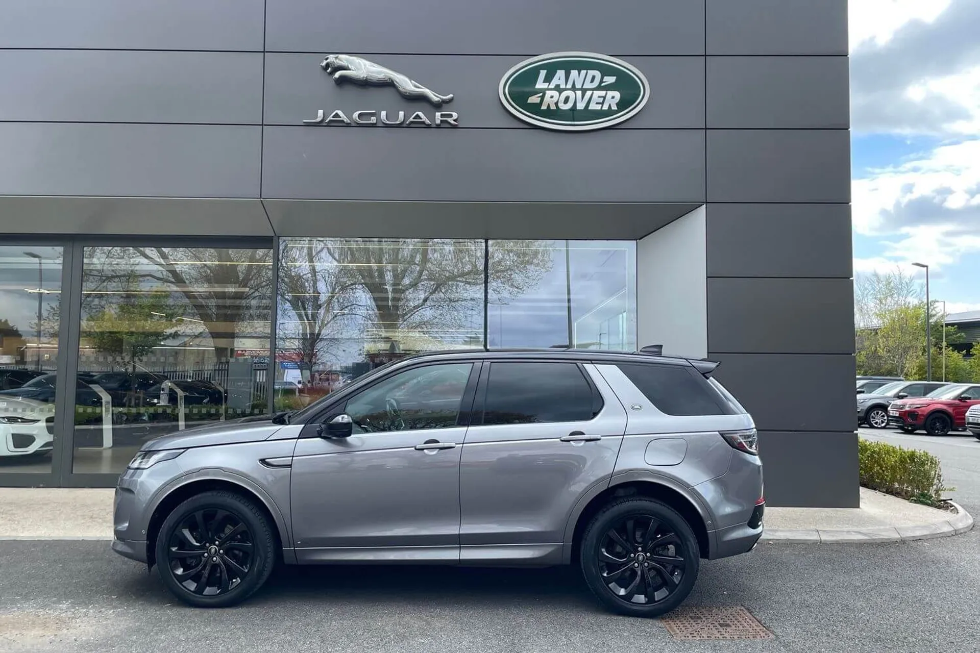 LAND ROVER DISCOVERY SPORT thumbnail image number 24