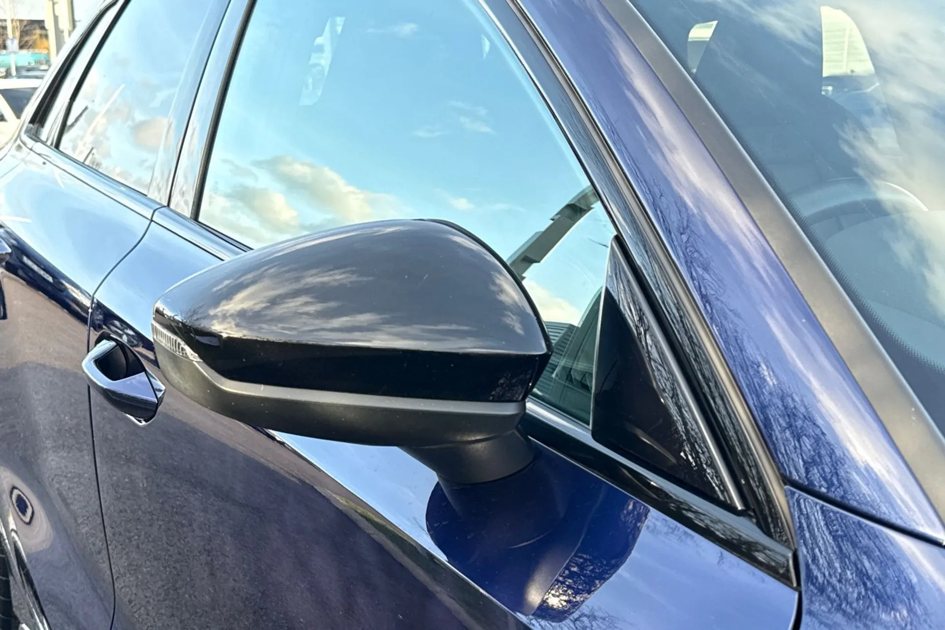 Audi A3 thumbnail image number 18