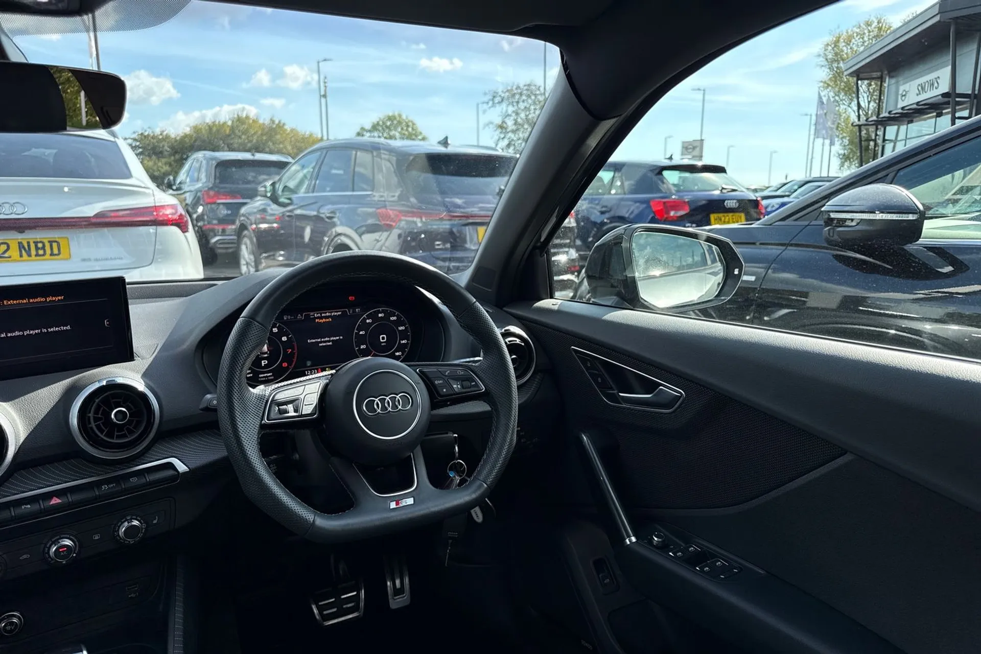 Audi Q2 thumbnail image number 43