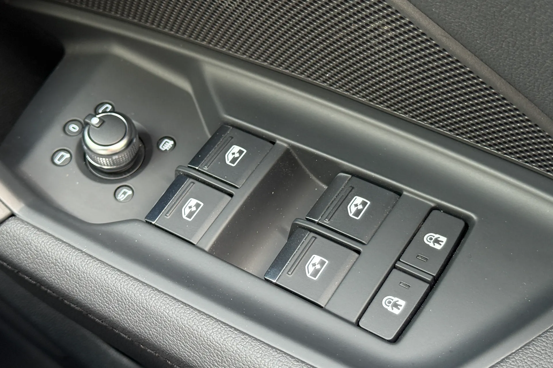 Audi A3 thumbnail image number 19
