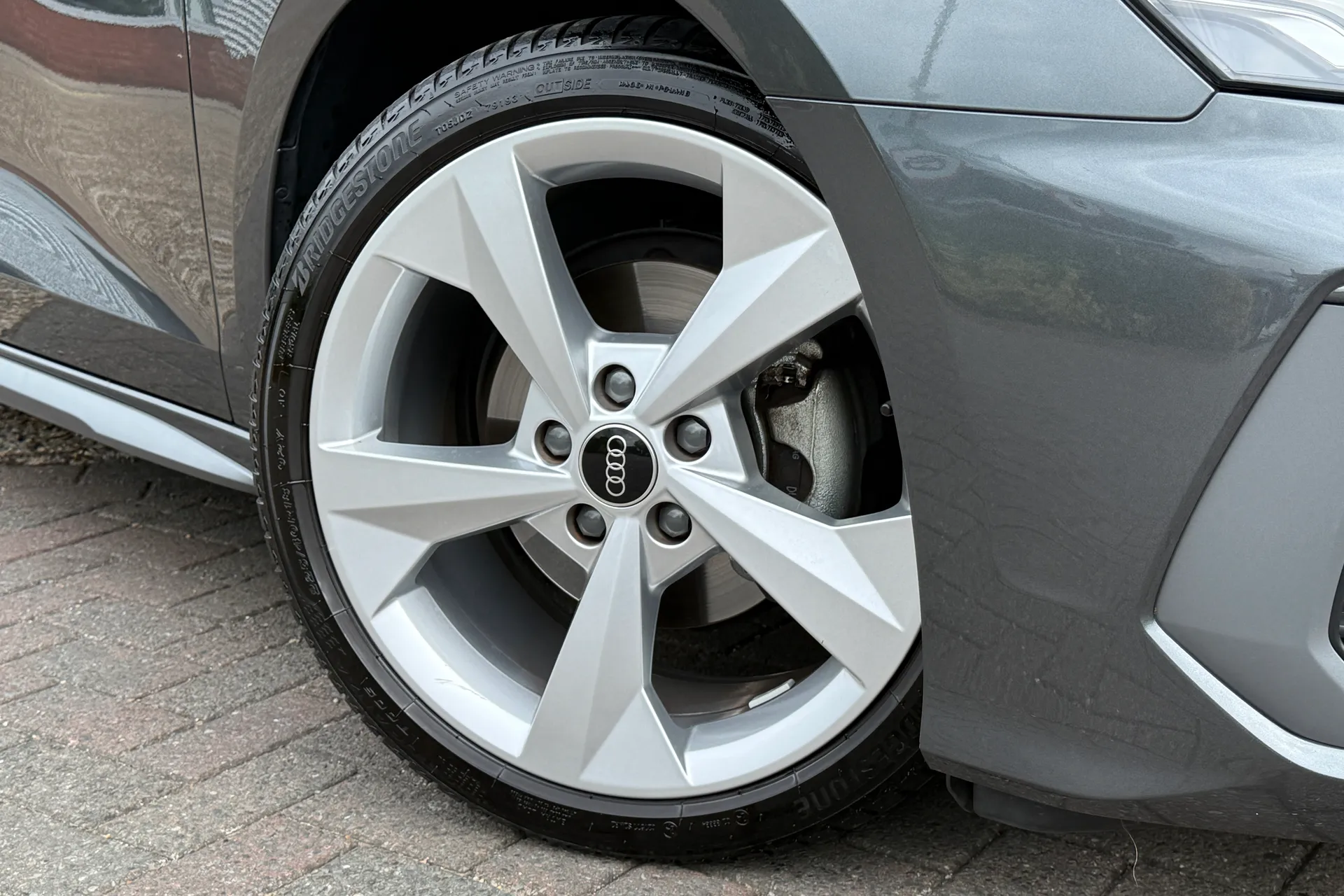 Audi A3 thumbnail image number 8