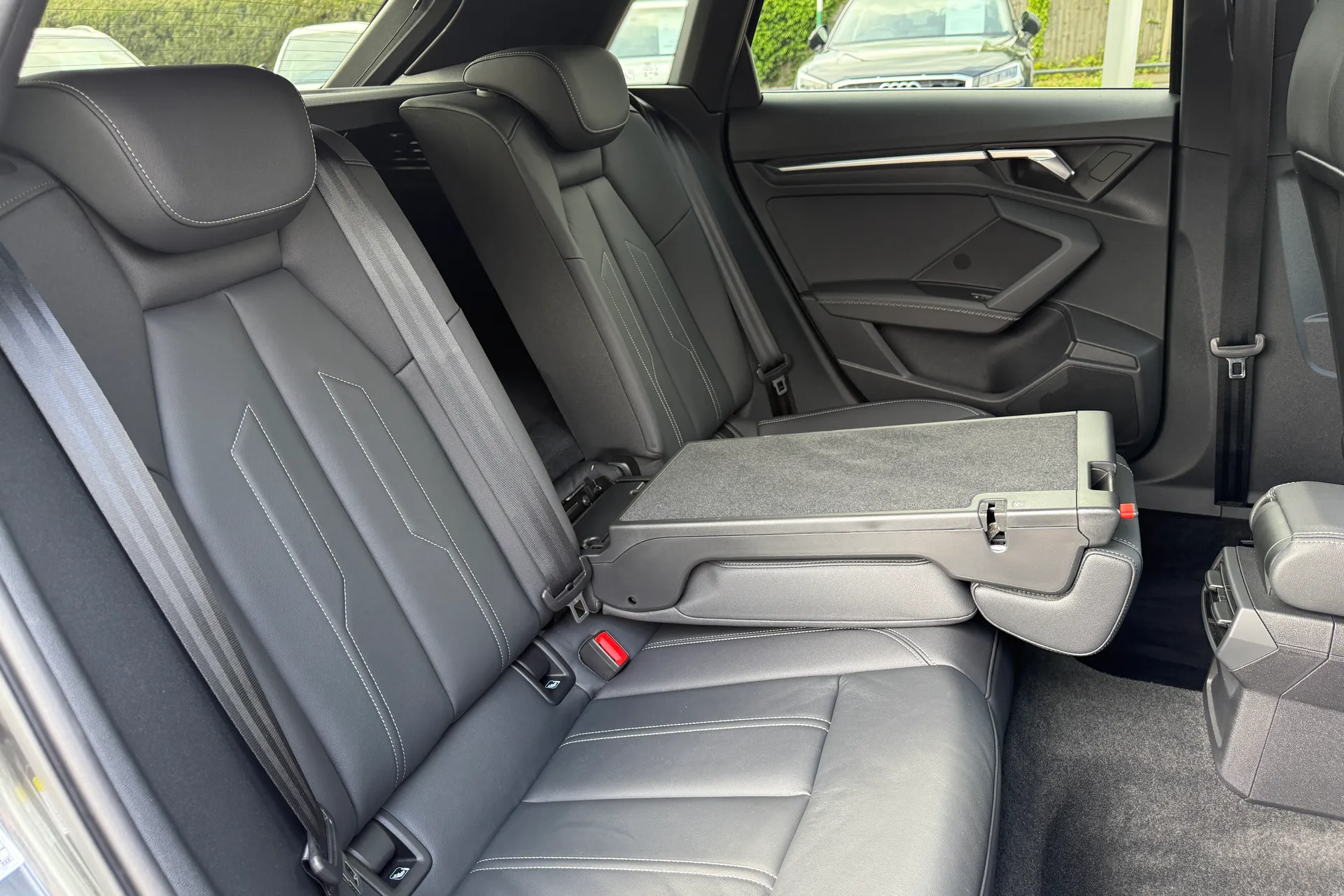 Audi A3 thumbnail image number 46