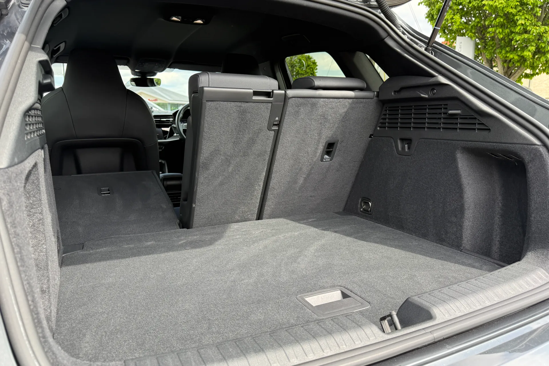 Audi A3 thumbnail image number 36