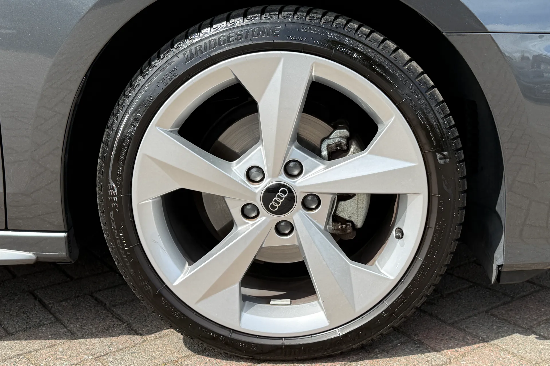 Audi A3 thumbnail image number 47