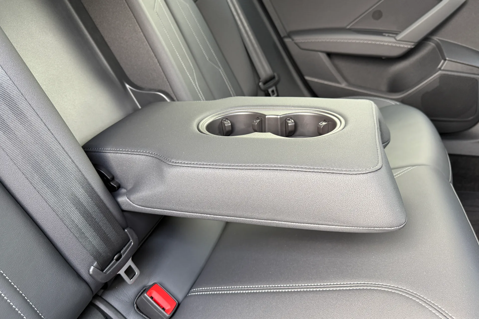 Audi A3 thumbnail image number 45