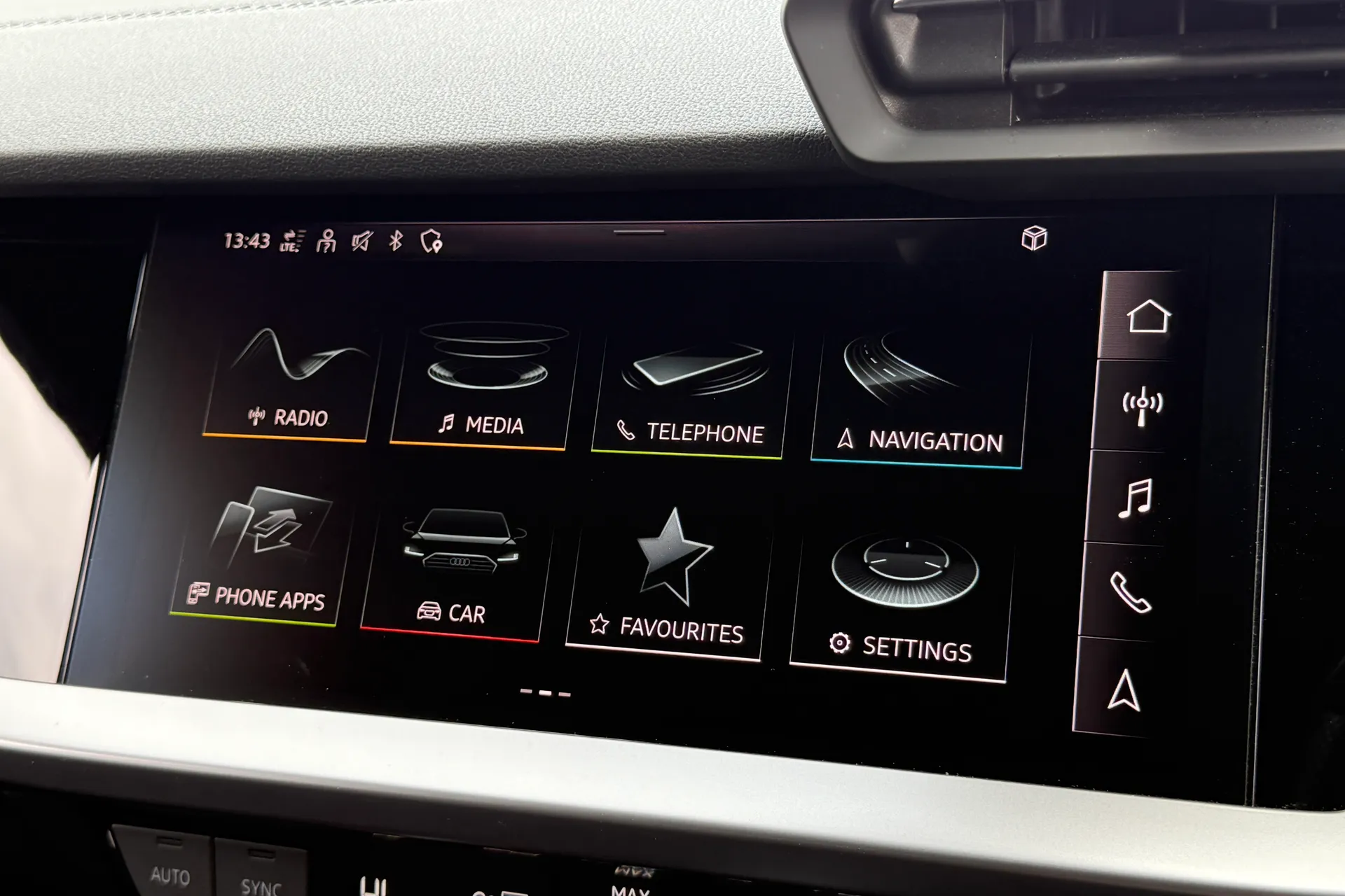 Audi A3 thumbnail image number 14