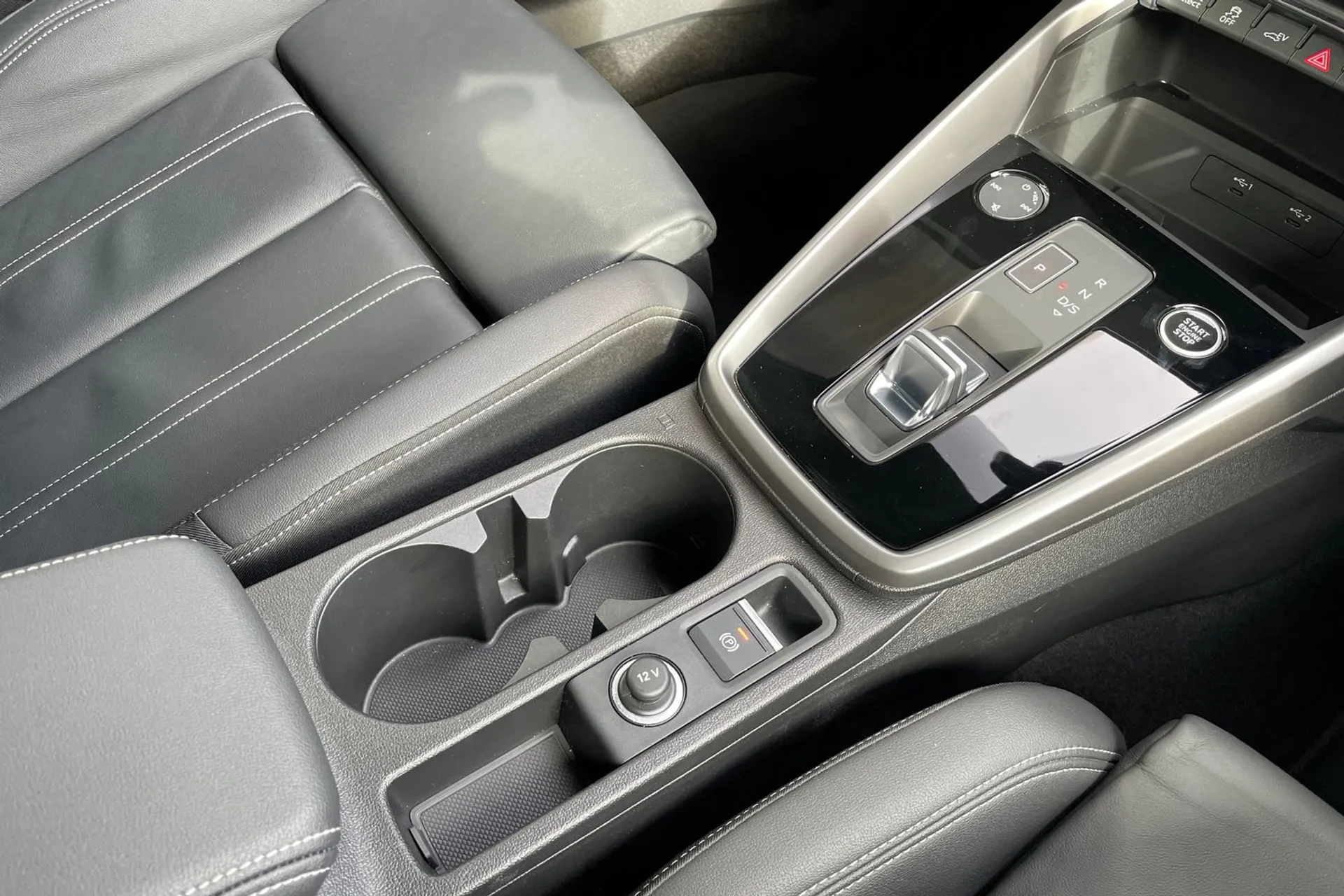 Audi A3 thumbnail image number 40