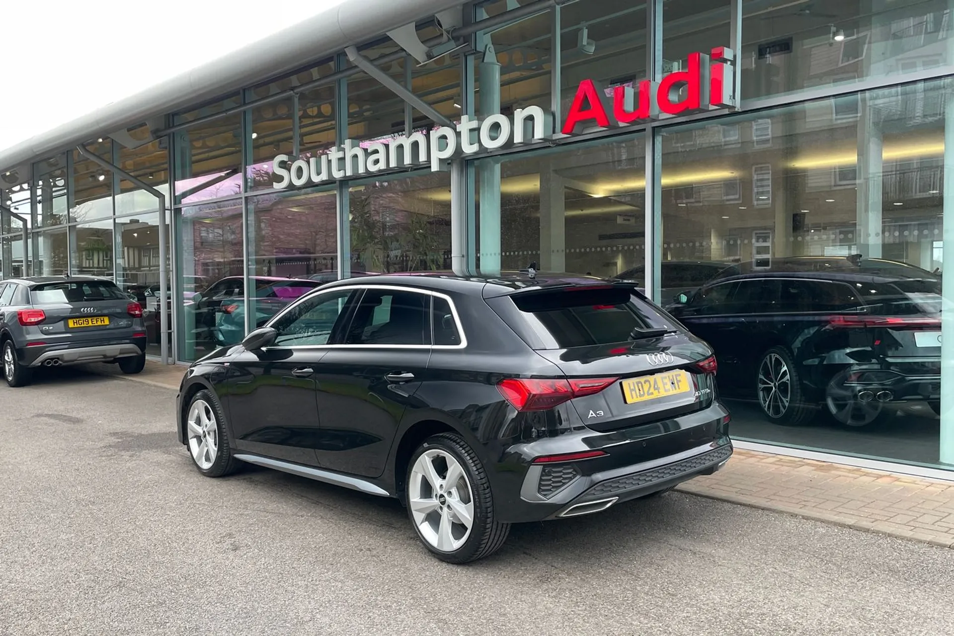 Audi A3 thumbnail image number 7