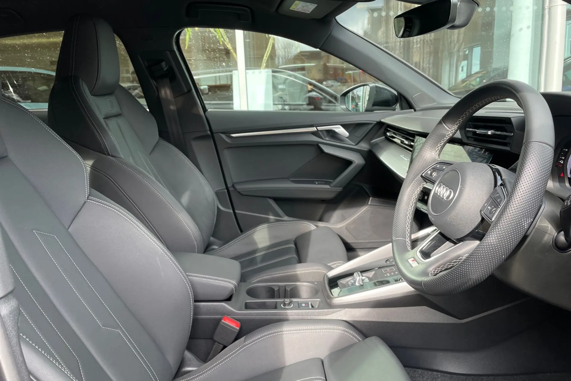 Audi A3 thumbnail image number 24
