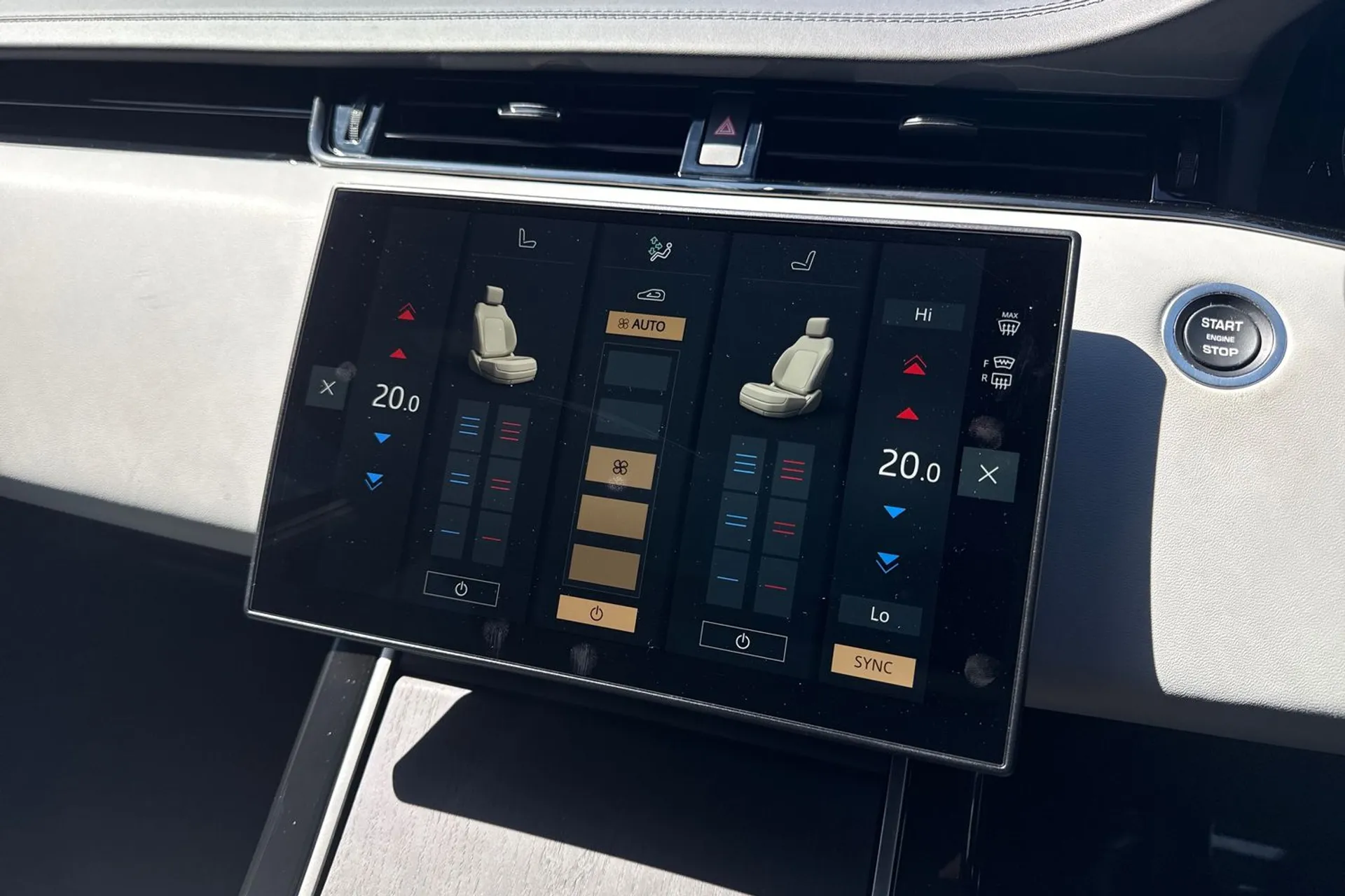 LAND ROVER RANGE ROVER EVOQUE thumbnail image number 41