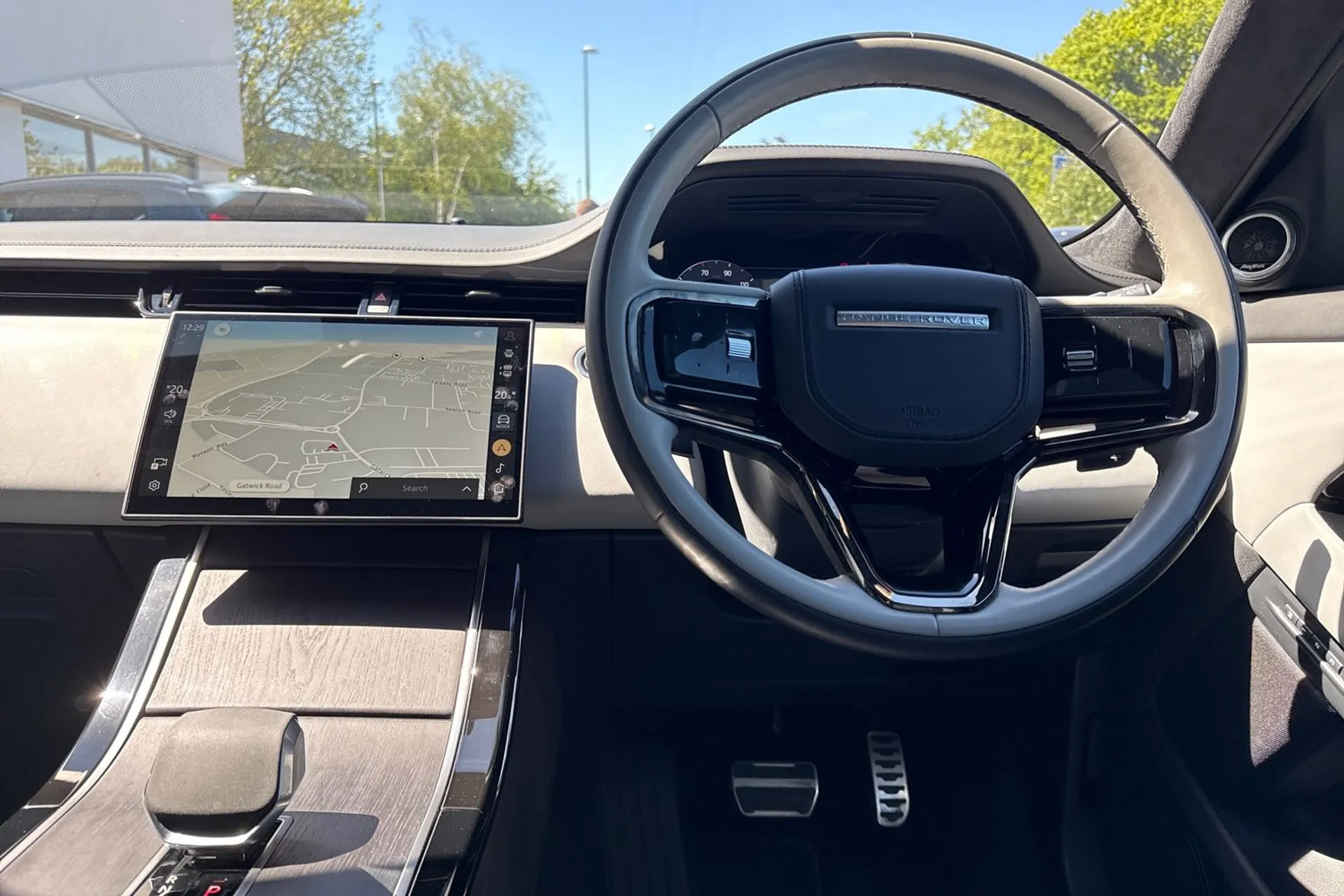 LAND ROVER RANGE ROVER EVOQUE thumbnail image number 37