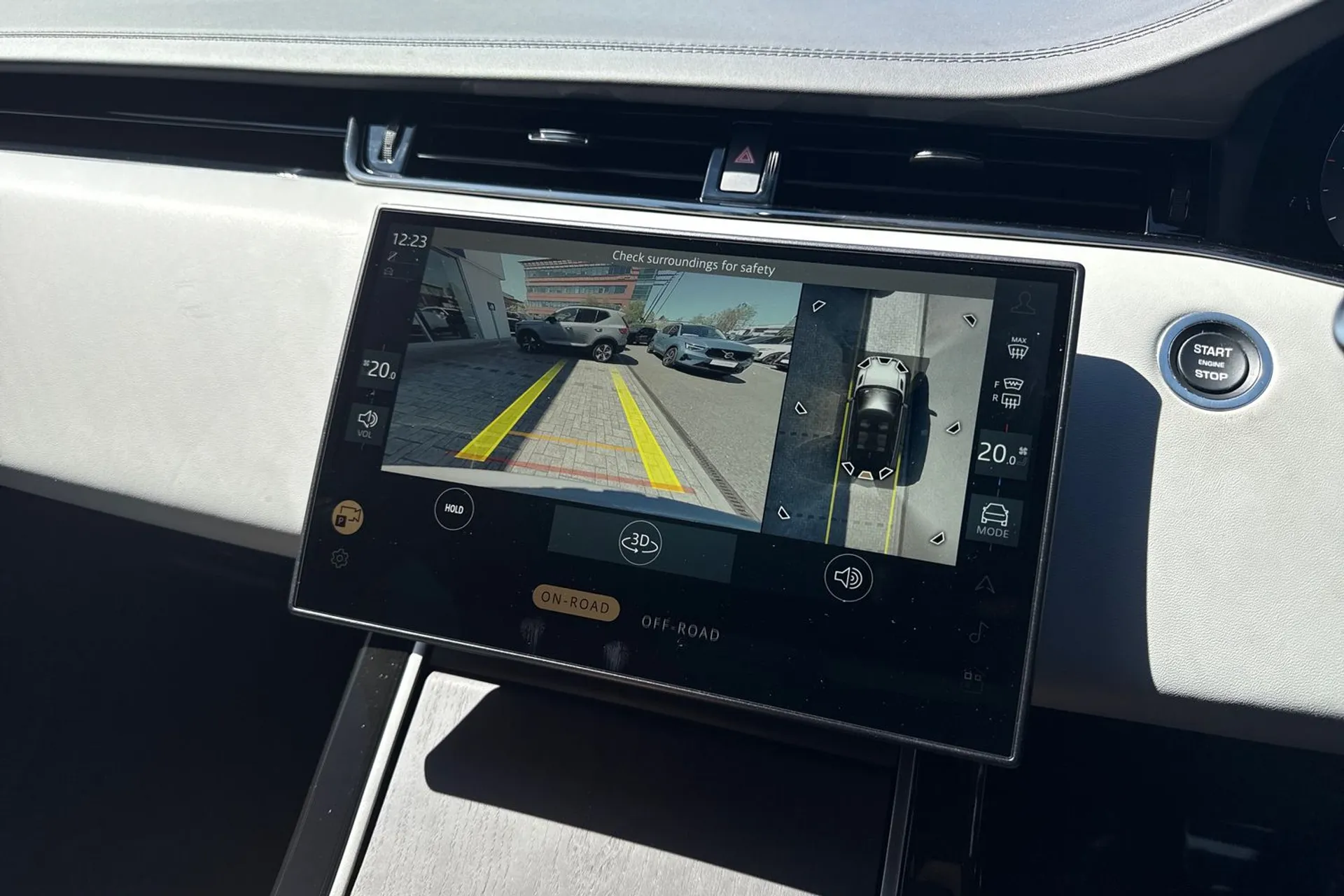 LAND ROVER RANGE ROVER EVOQUE thumbnail image number 4