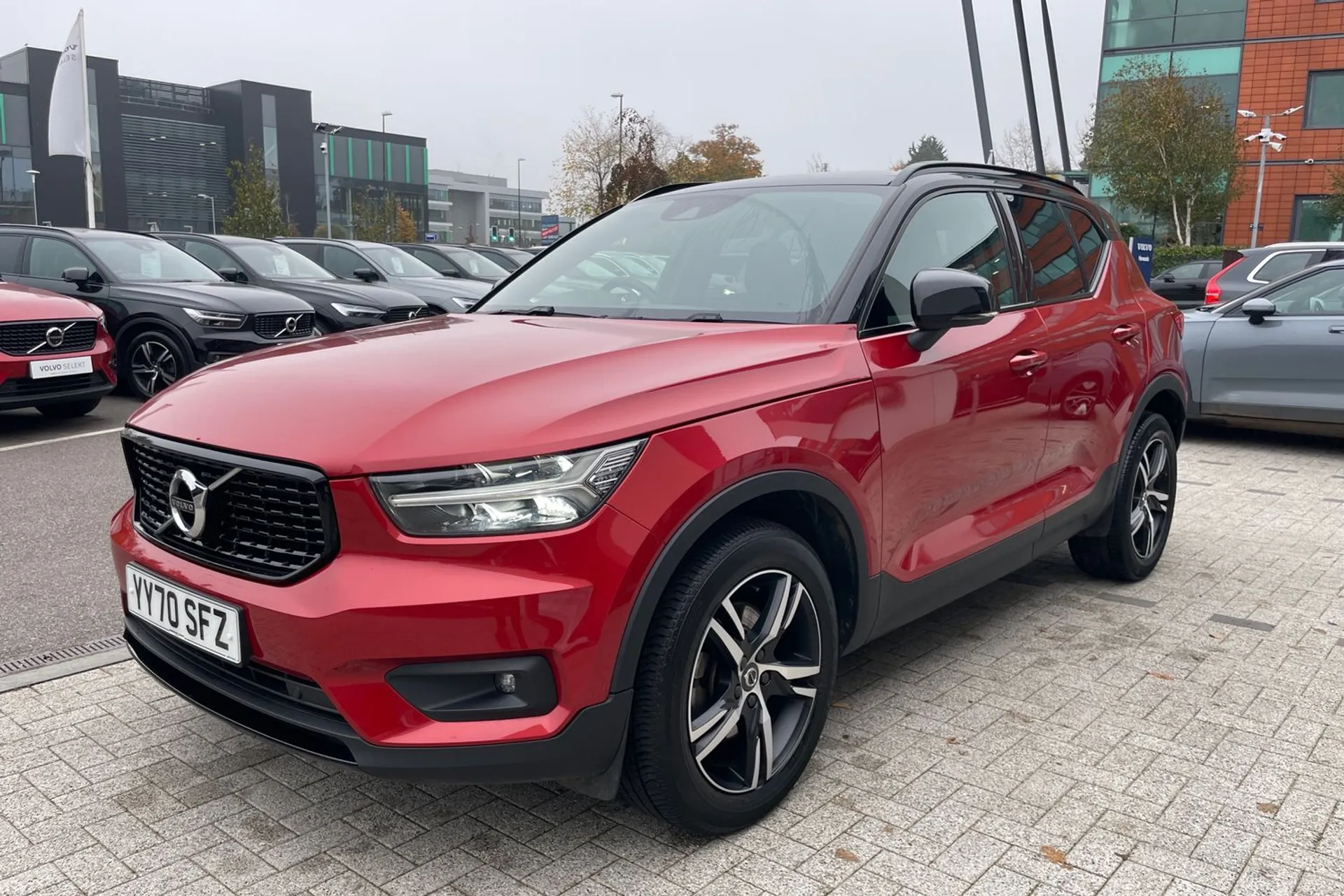 Volvo XC40 thumbnail image number 10