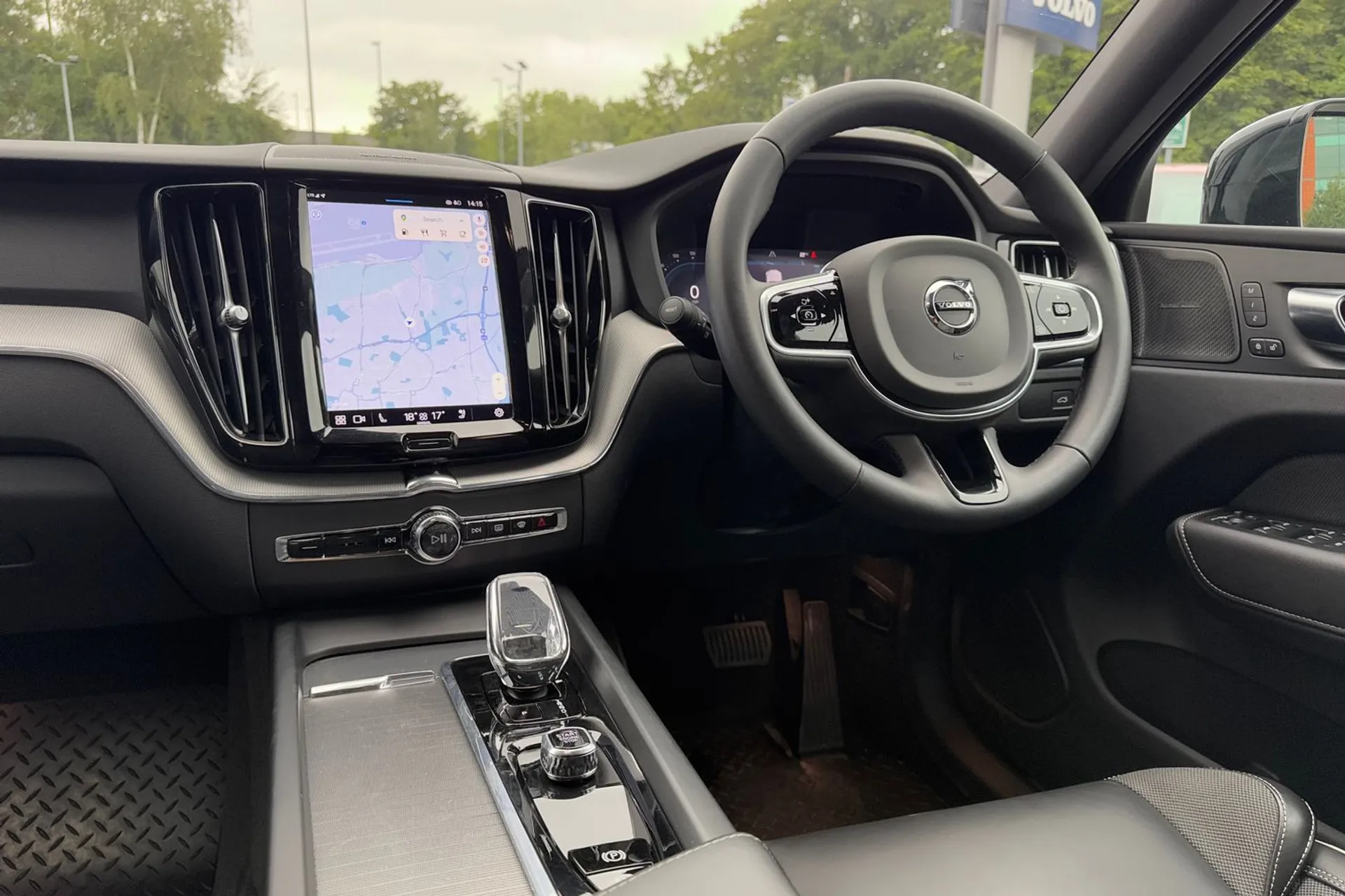 Volvo XC60 thumbnail image number 34
