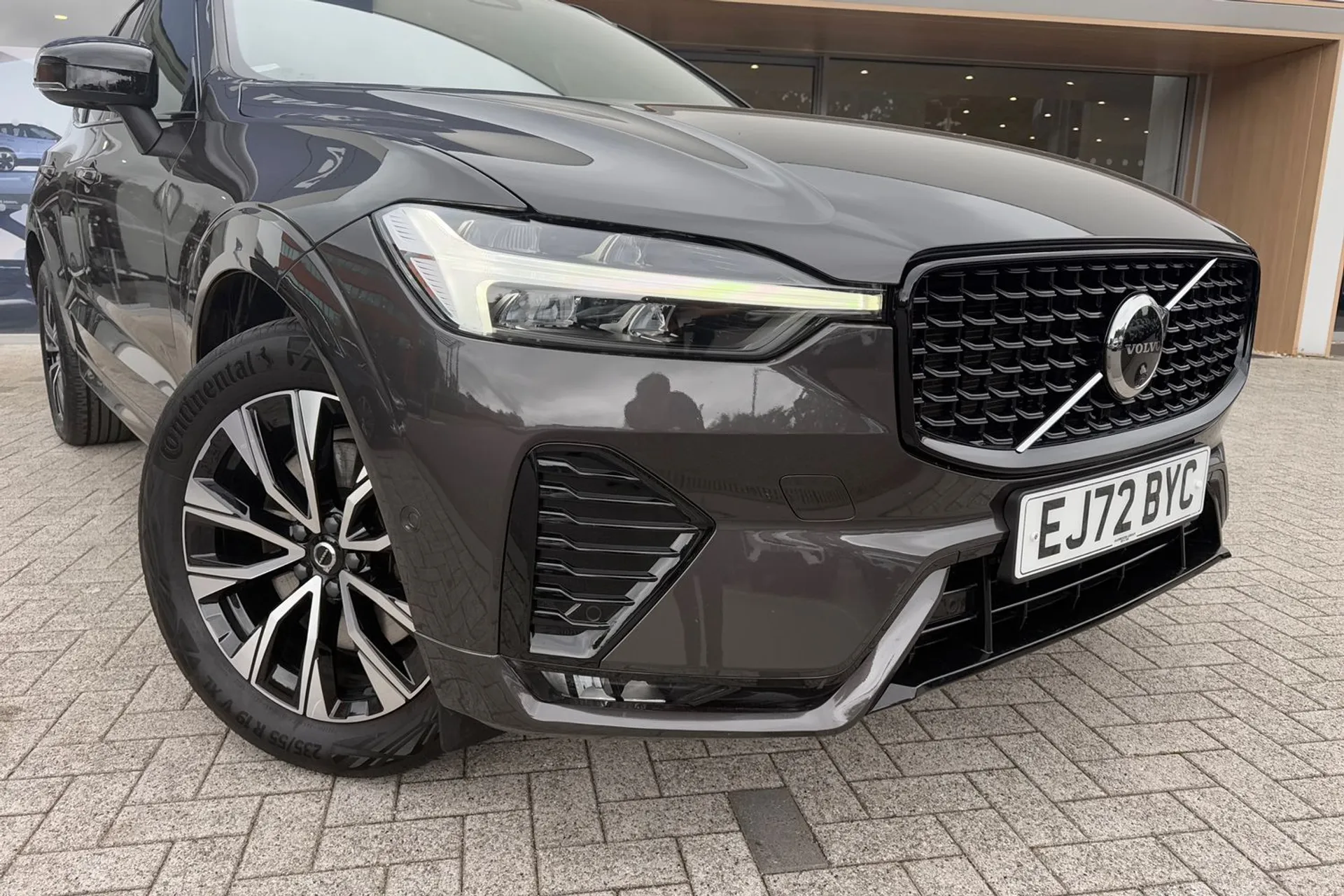 Volvo XC60 thumbnail image number 6