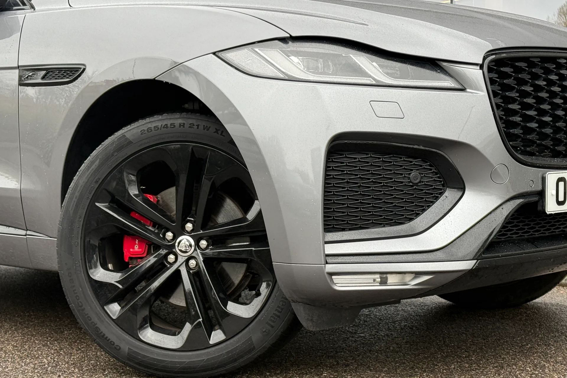 Jaguar F-PACE thumbnail image number 8