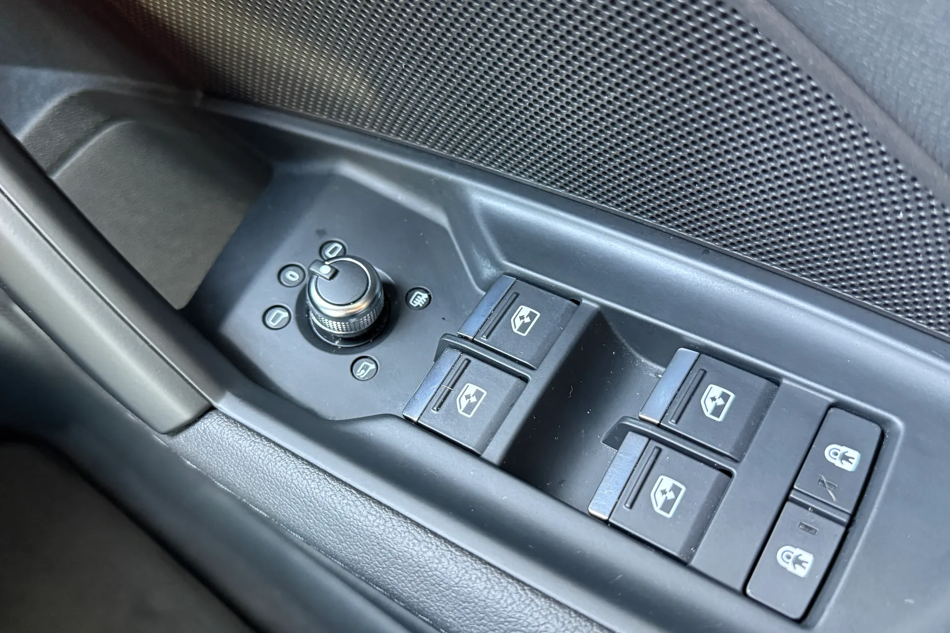 Audi A3 thumbnail image number 26