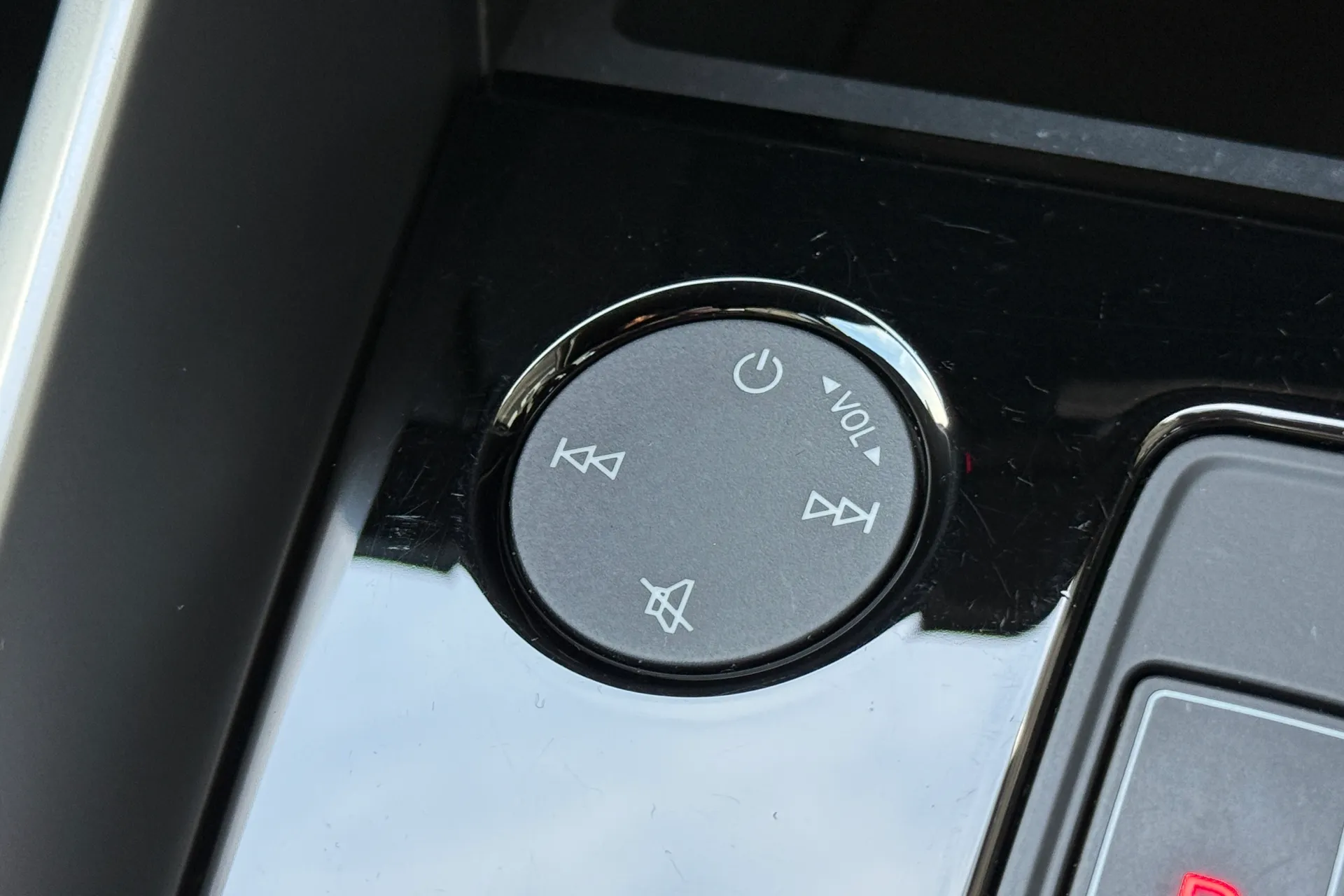 Audi A3 thumbnail image number 21