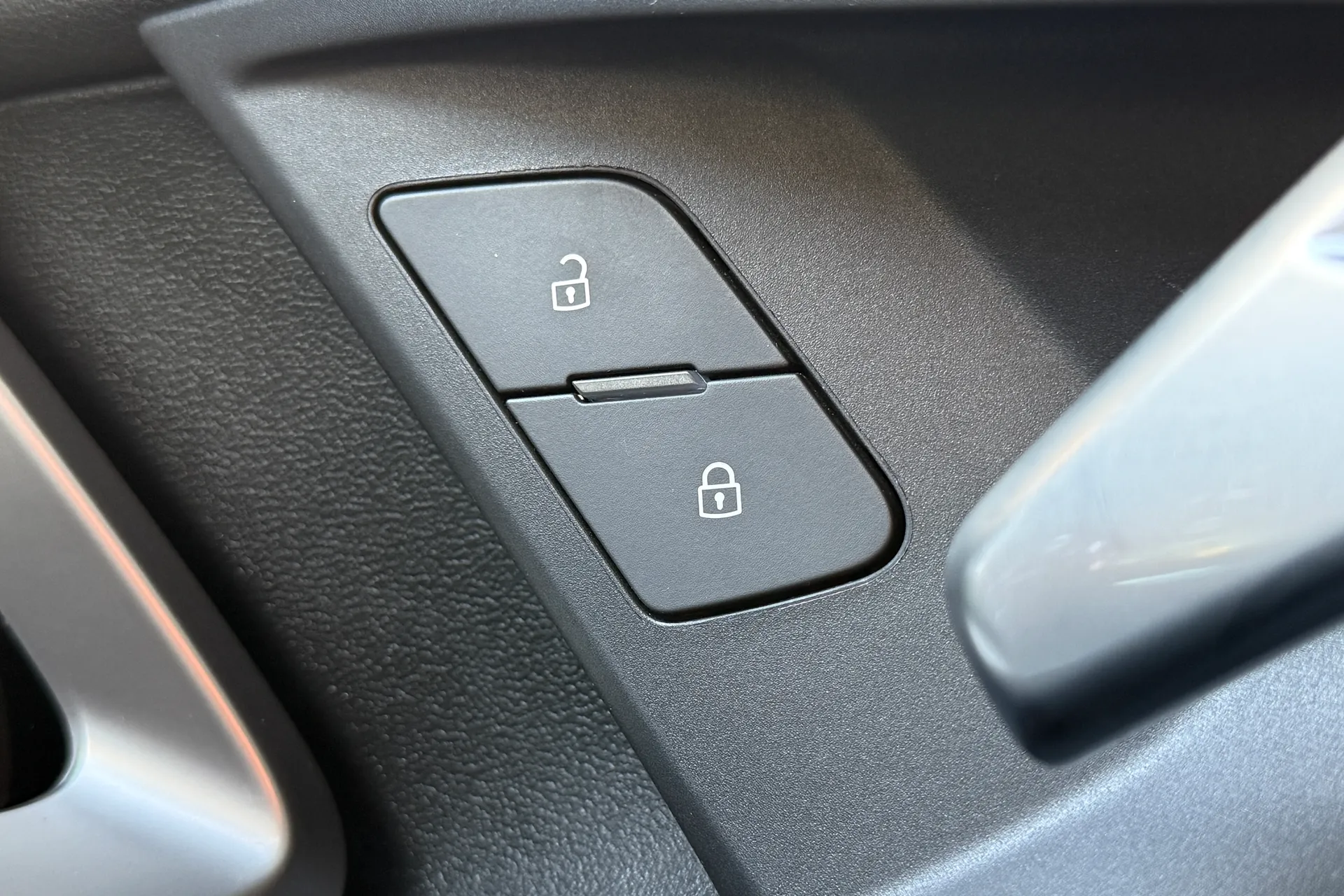 Audi A3 thumbnail image number 25