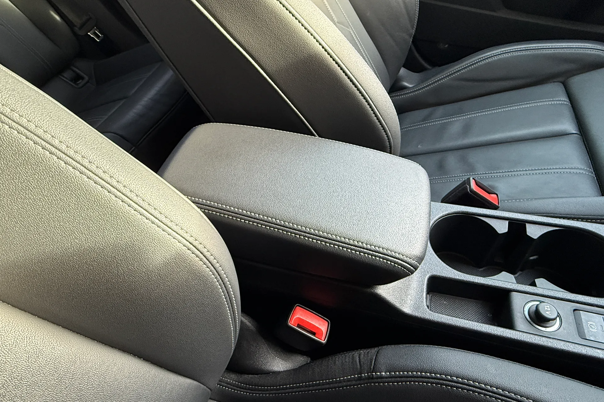 Audi A3 thumbnail image number 32