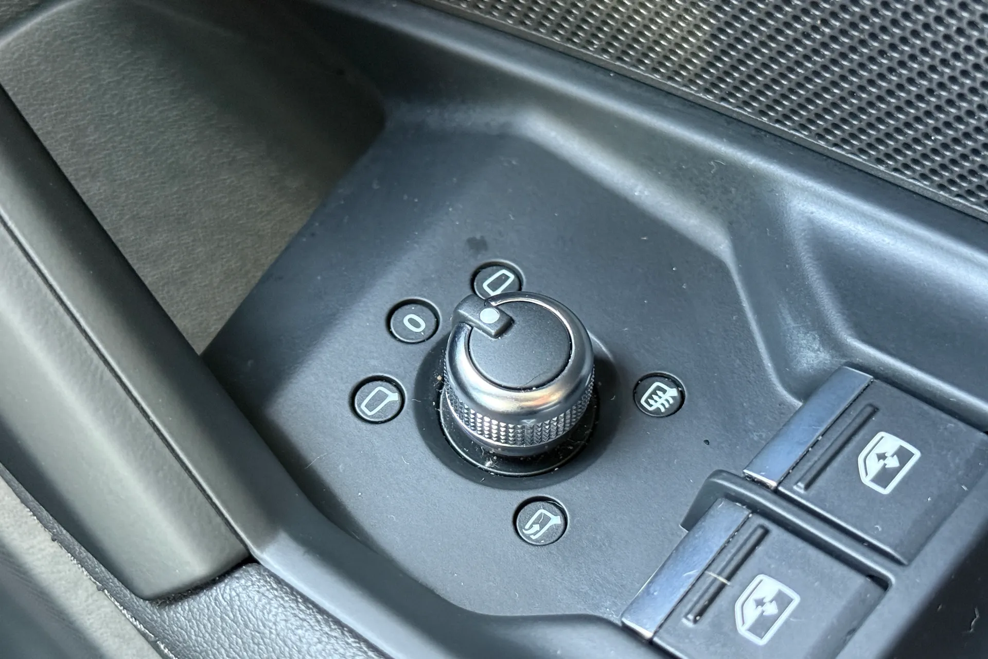 Audi A3 thumbnail image number 27