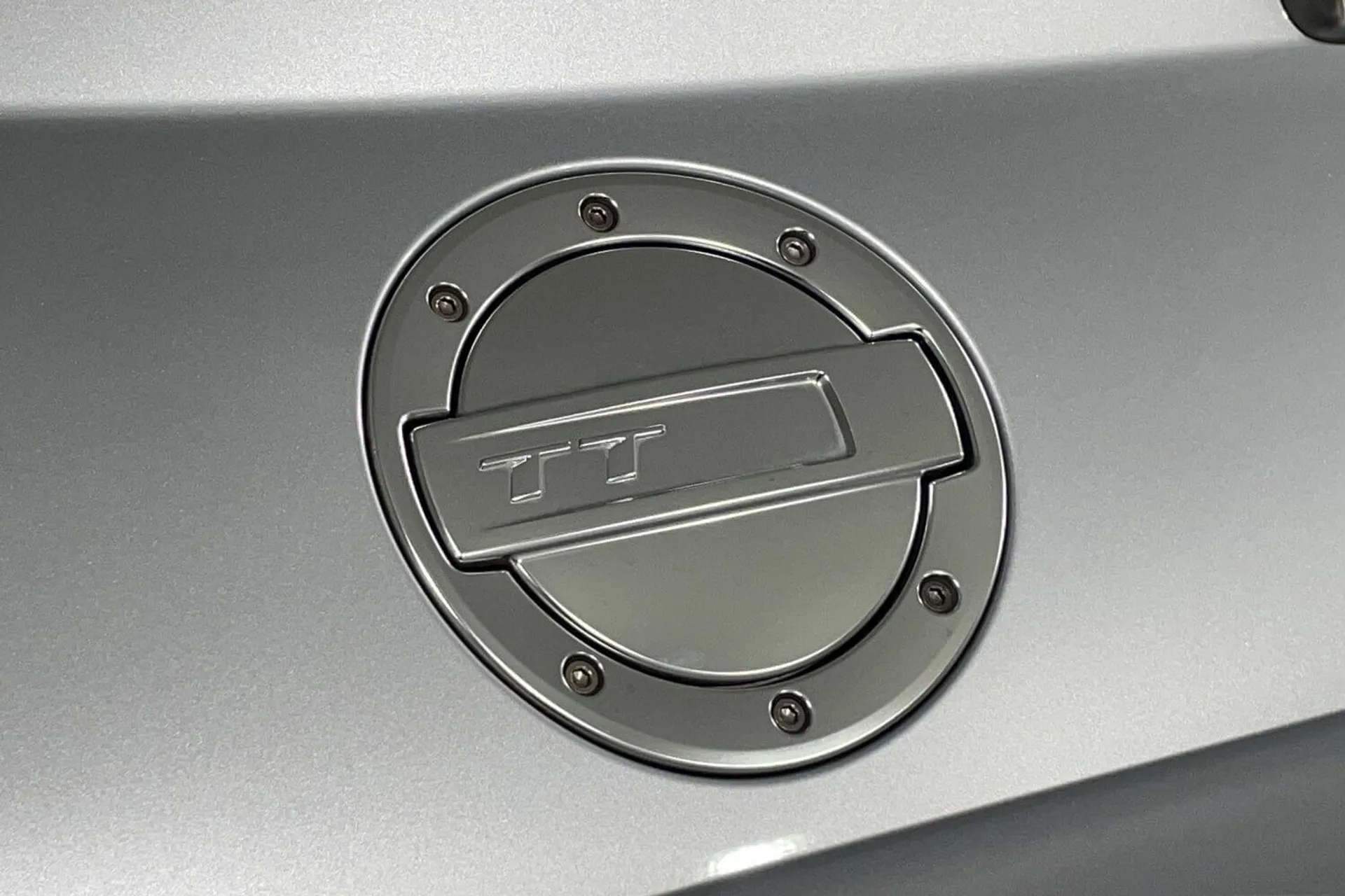 Audi TT thumbnail image number 26