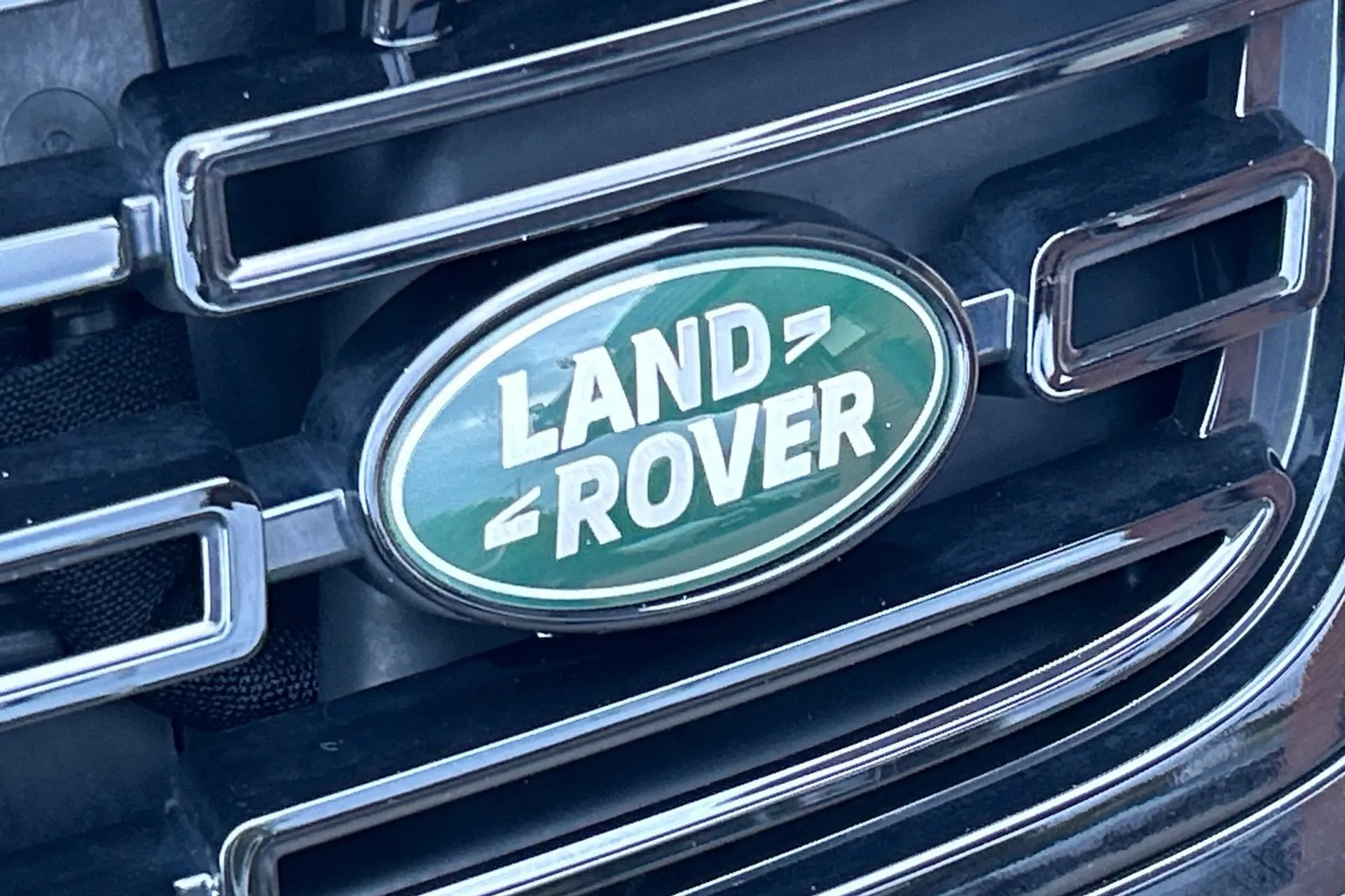 LAND ROVER RANGE ROVER VELAR thumbnail image number 49