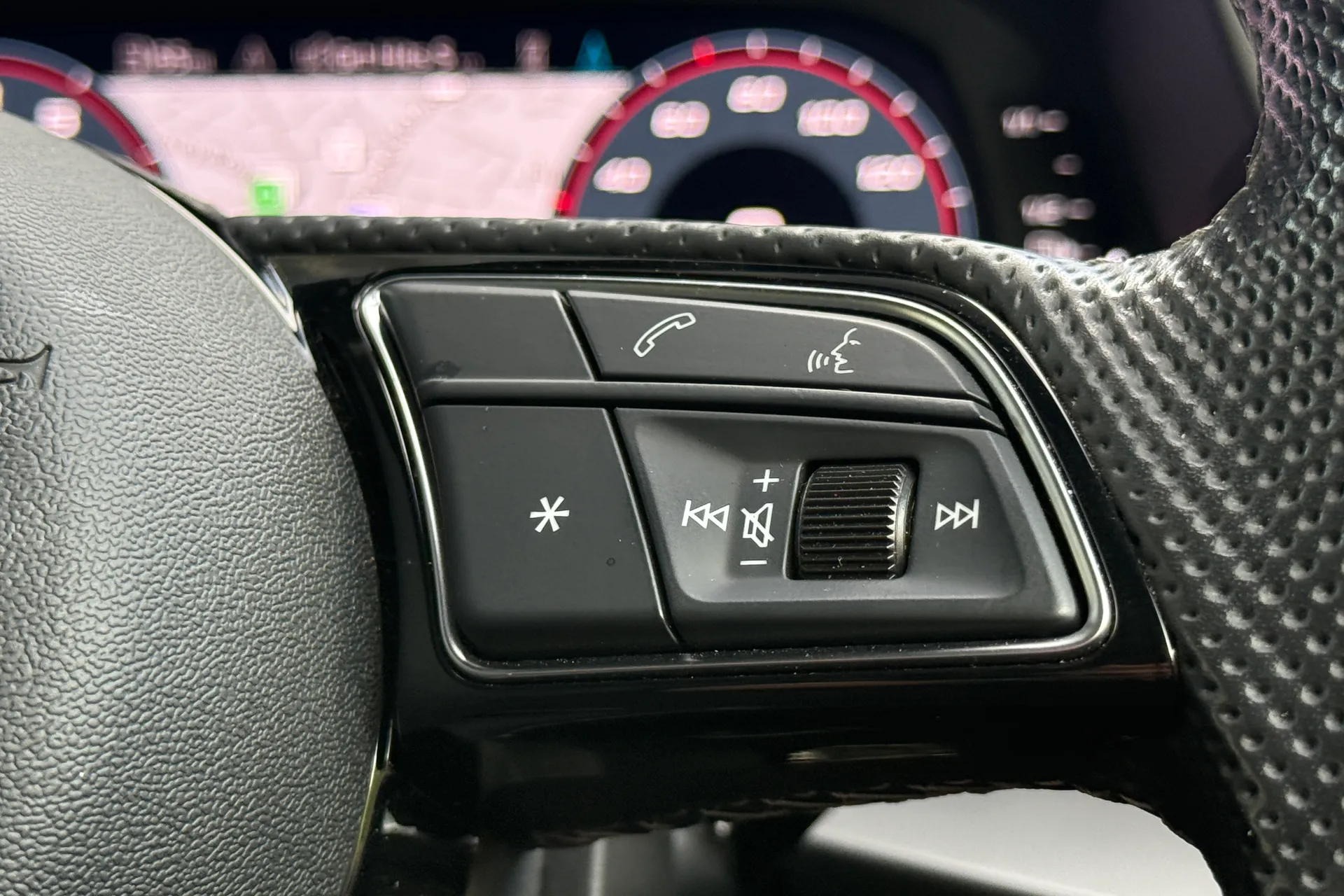 Audi A3 thumbnail image number 12